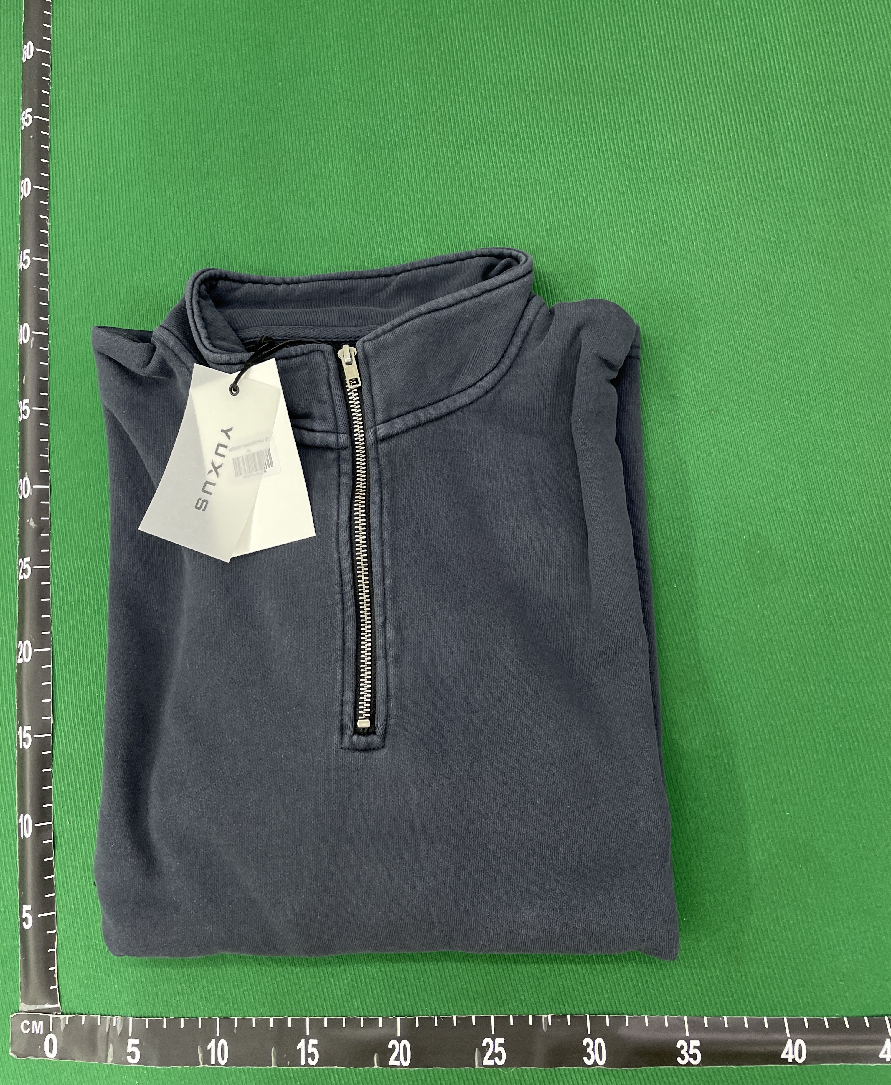 Sweatshirt QC photo 2 of 7