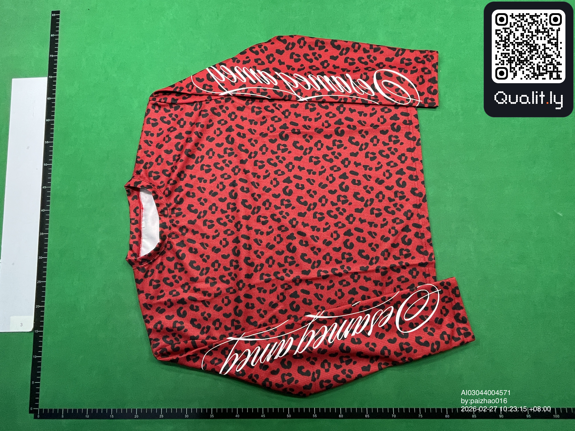 T-shirt — foto QC 3 de 4