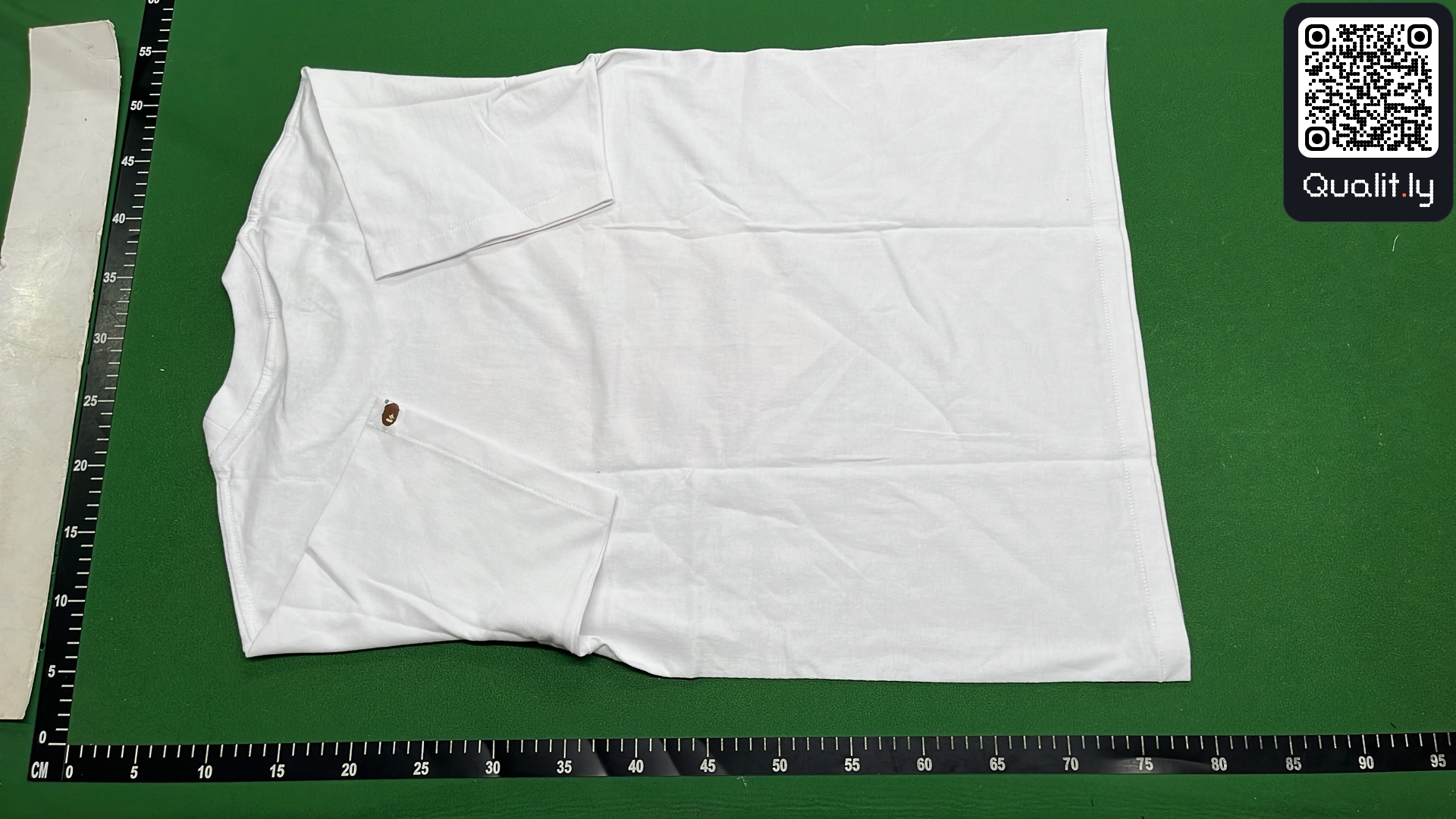 T-Shirt — QC-Foto 3 von 12