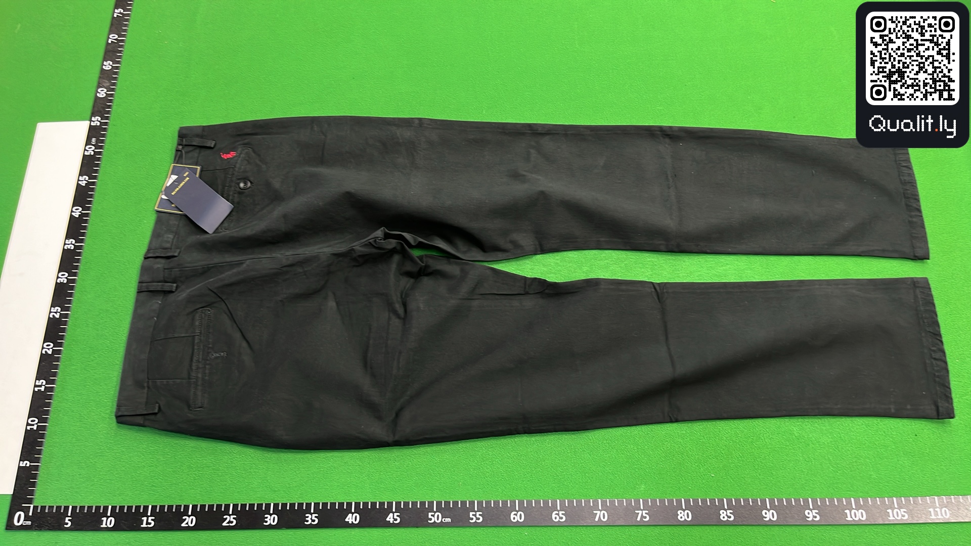 Pantalon — photo QC 3 sur 9