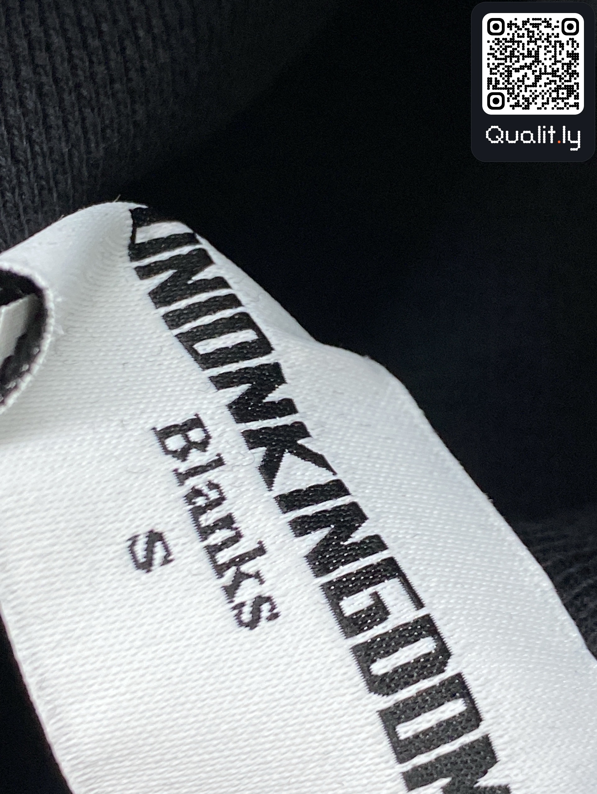Tracksuit QC photo 1 of 165