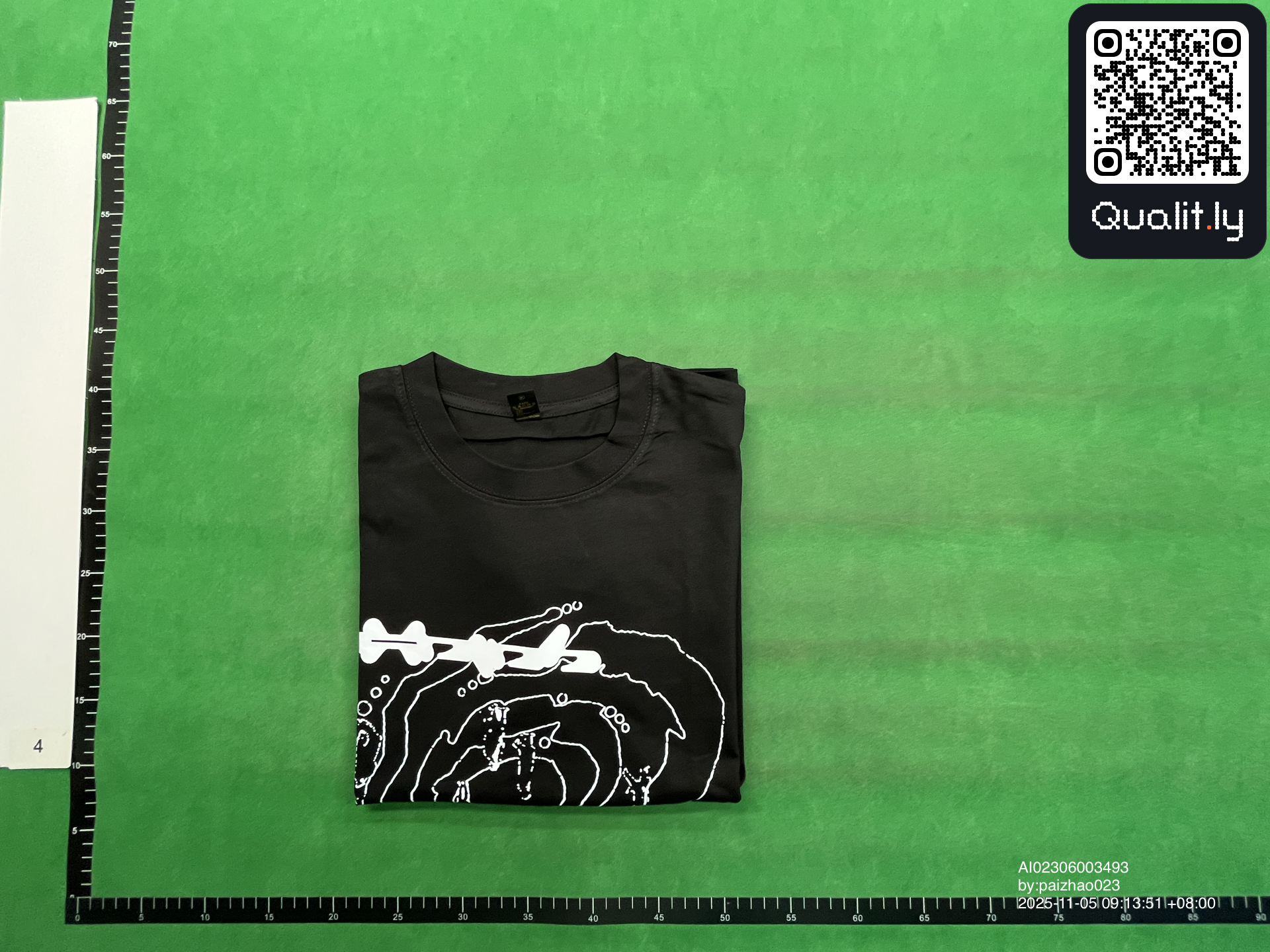 T-shirt — QC-foto 1 av 8