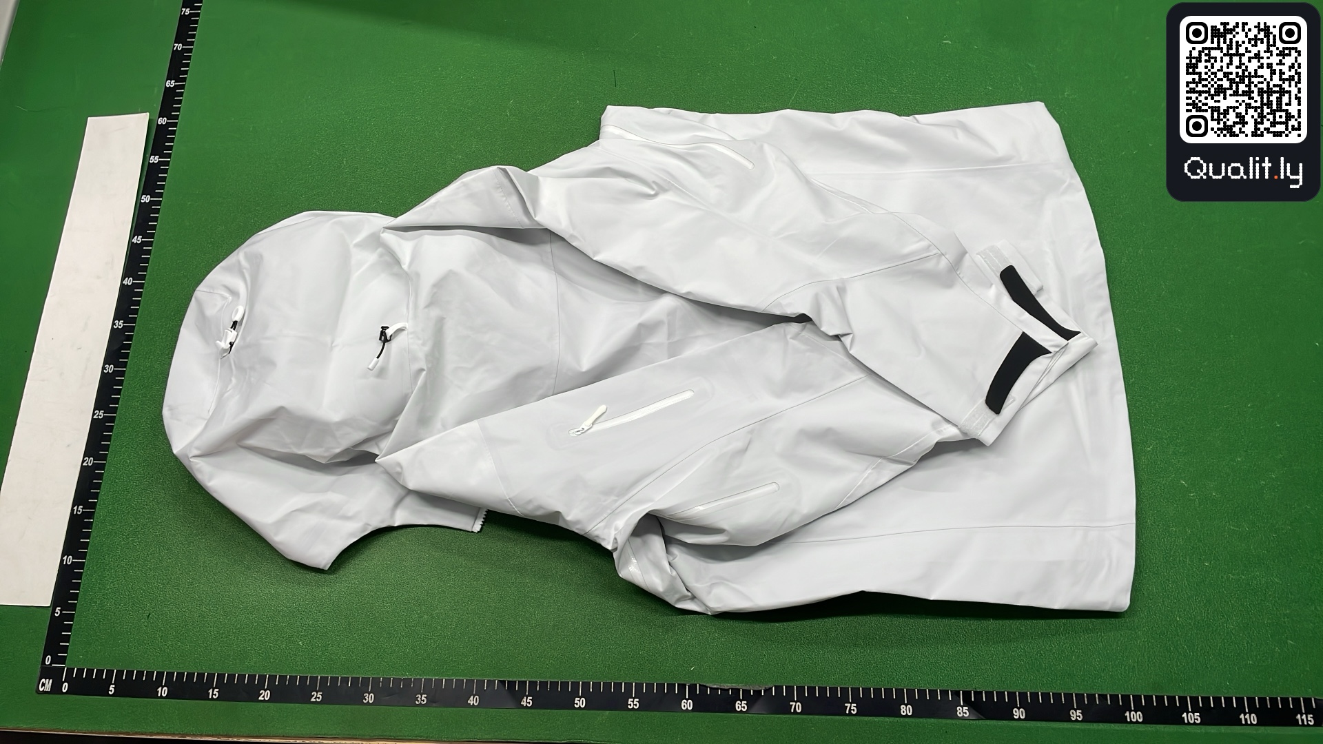 Veste — photo QC 3 sur 4