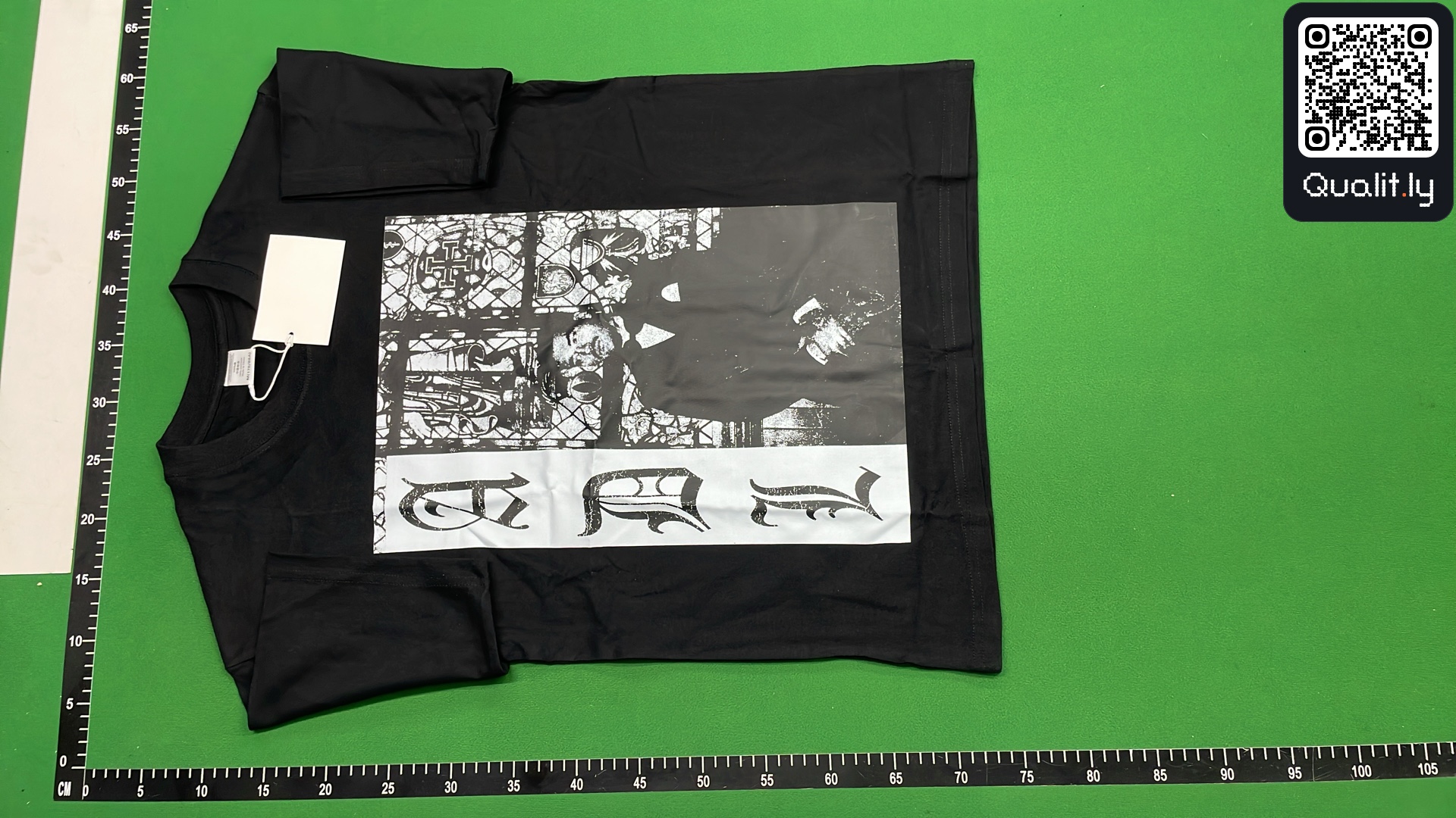 T-shirt — foto QC 2 di 32