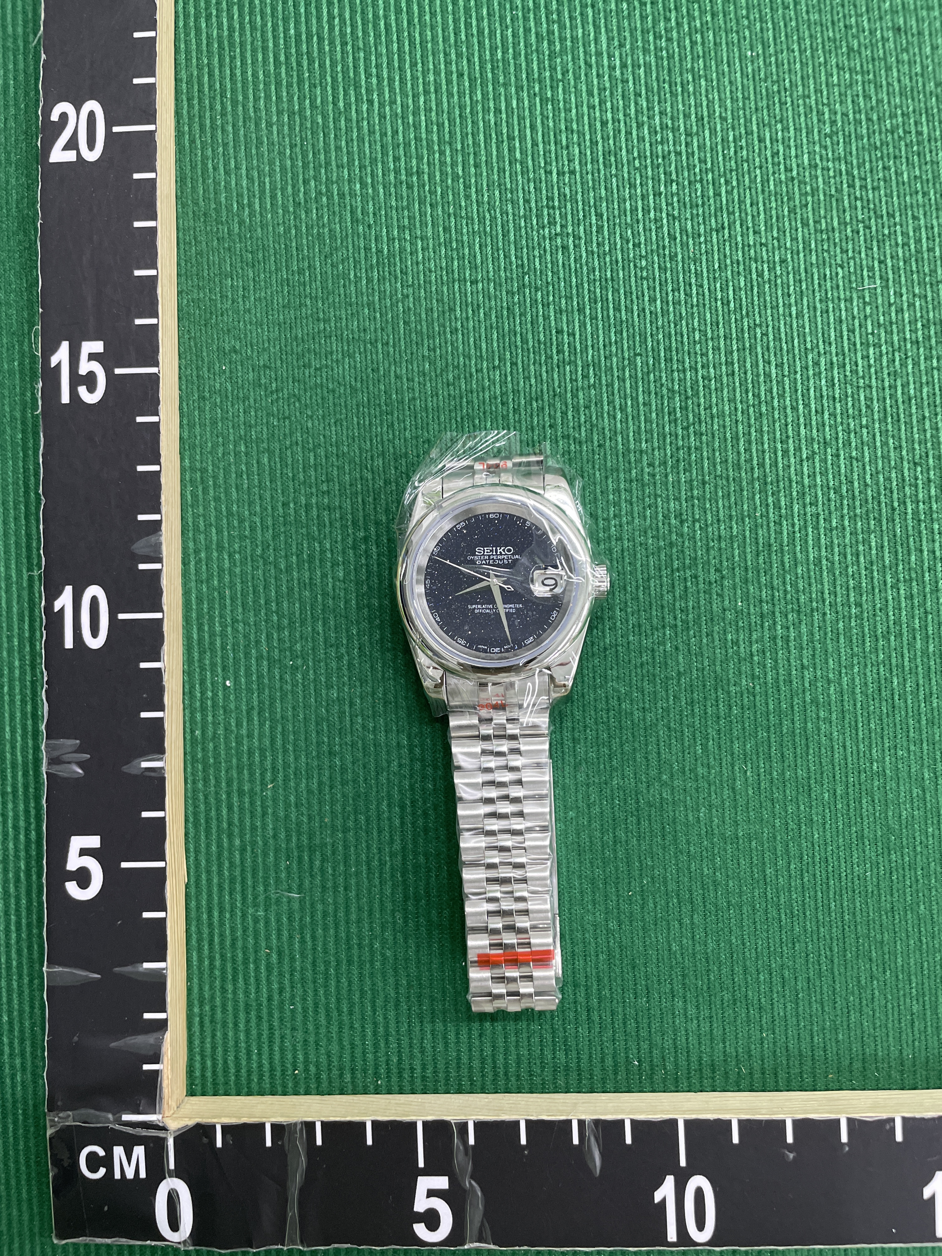 Klocka — QC-foto 1 av 34
