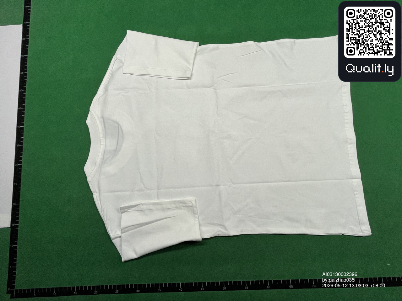T-shirt — photo QC 1 sur 18