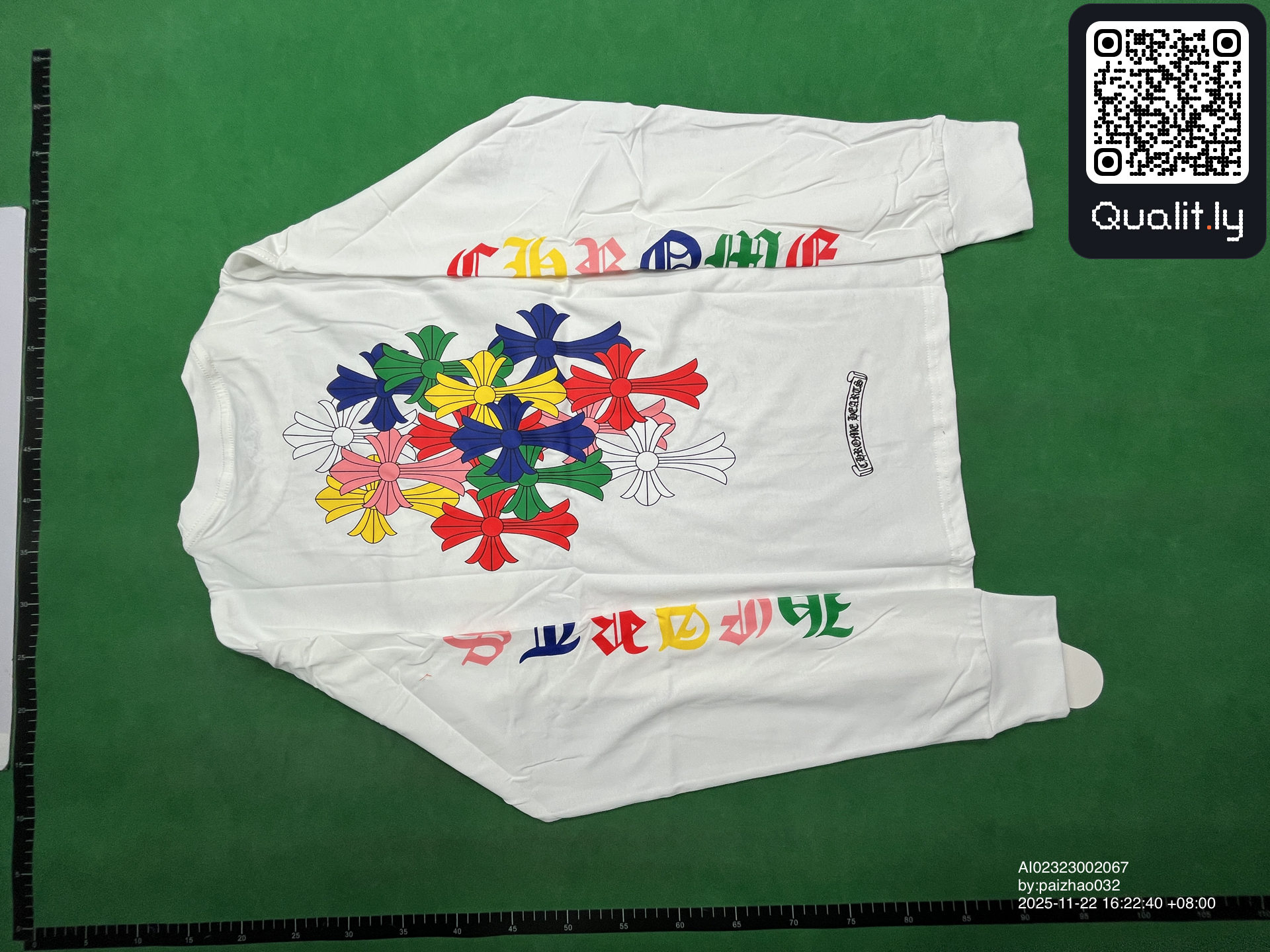 T-shirt — foto QC 2 di 20