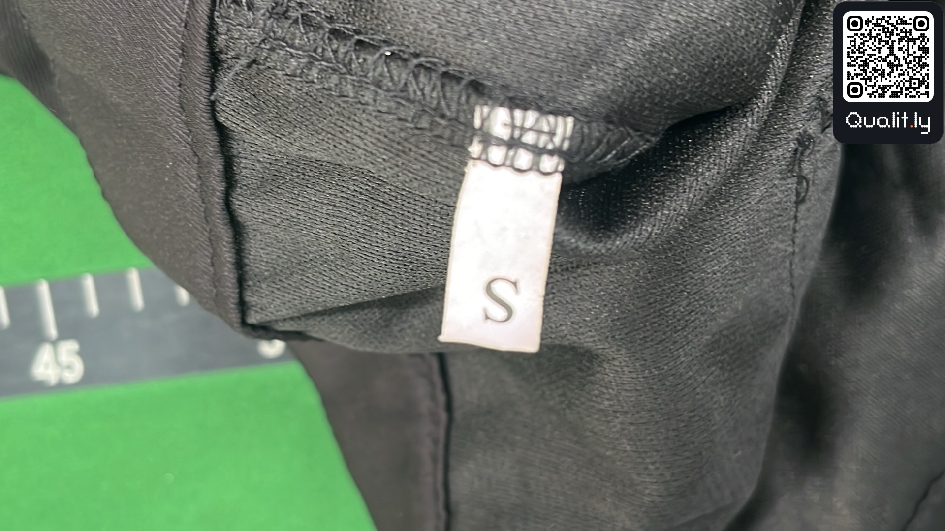 Shorts QC photo 1 of 8