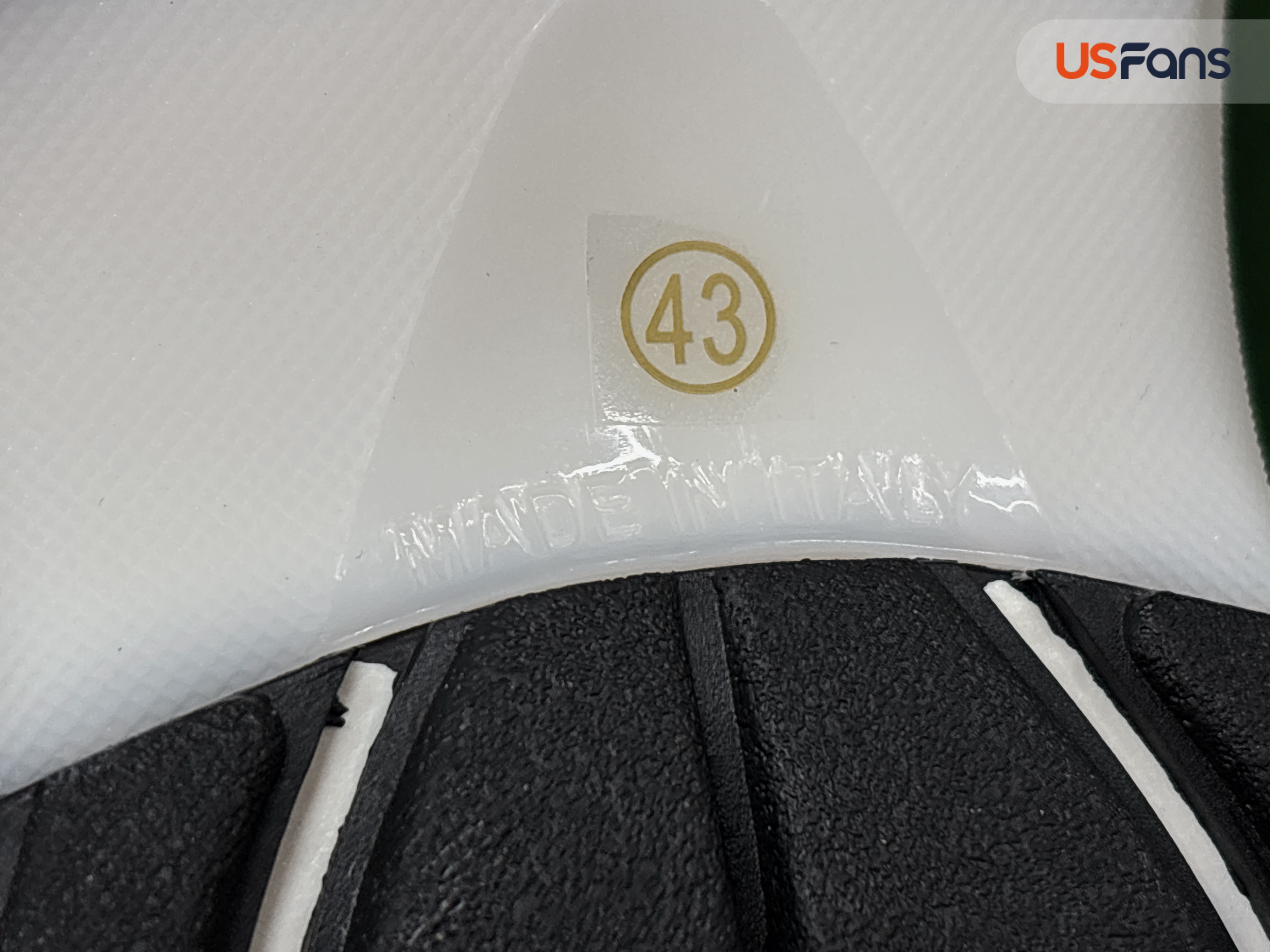 Sneakers — foto QC 2 di 22
