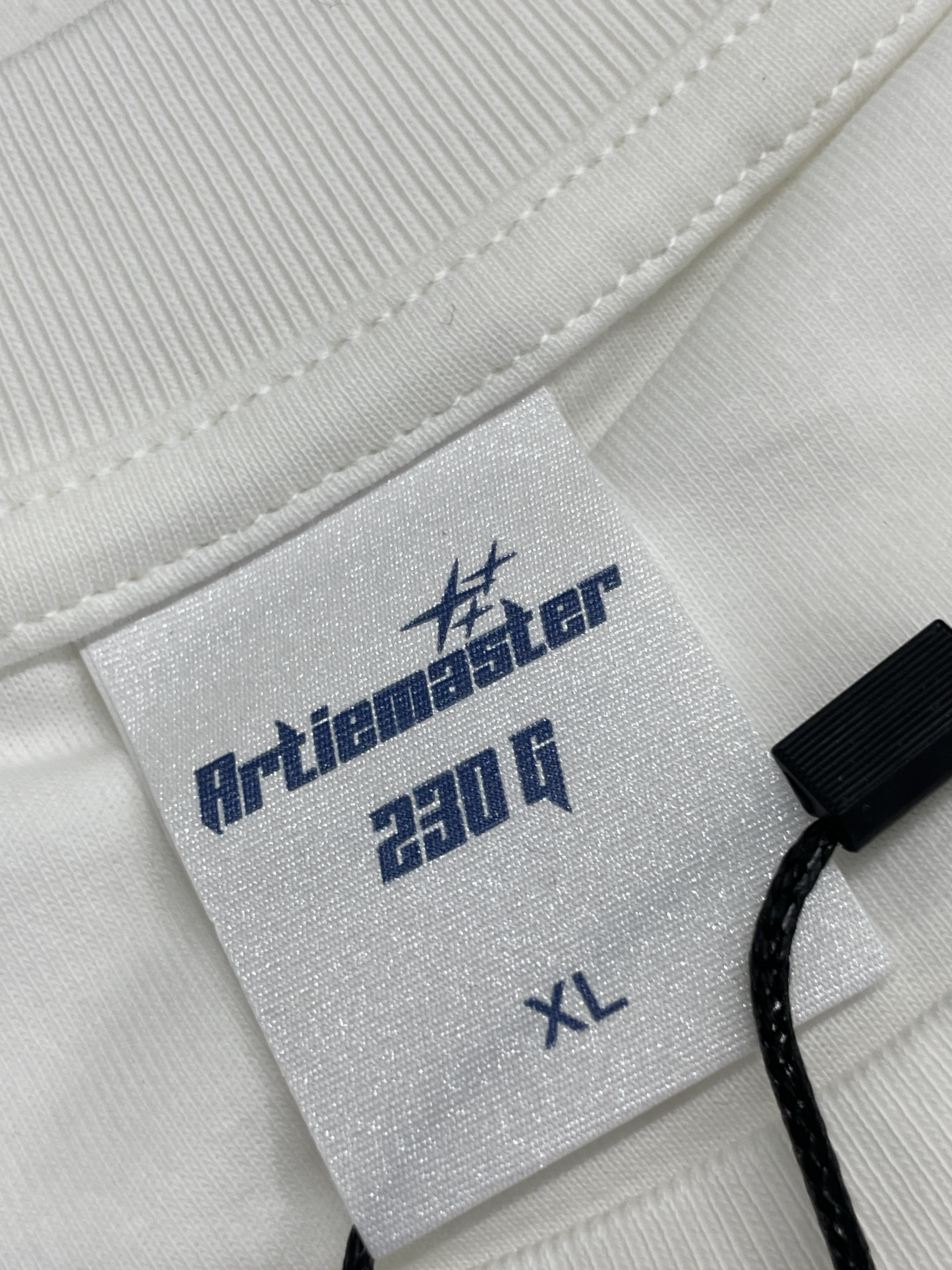 T-Shirt — QC-Foto 2 von 83