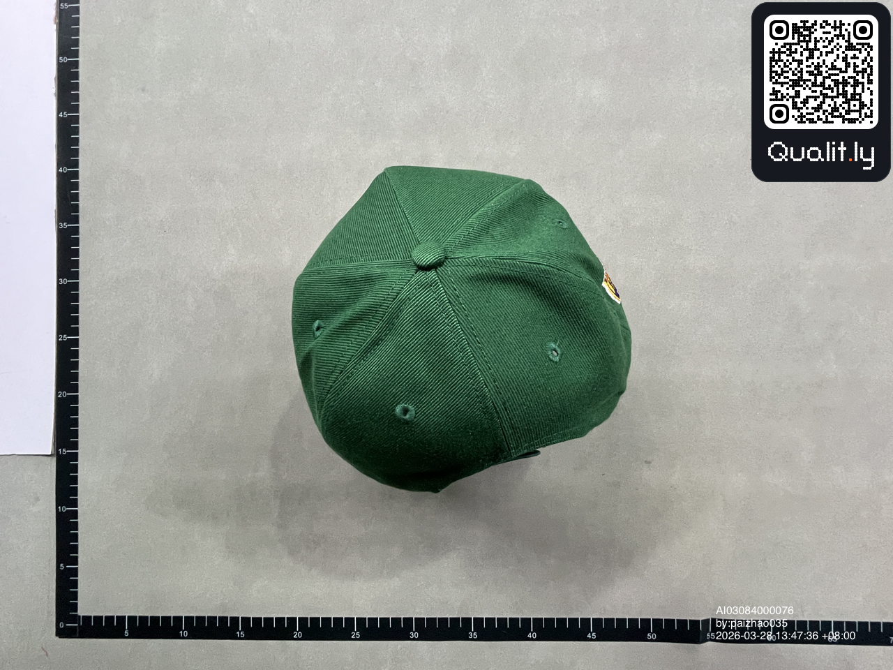 Pet — QC-foto 2 van 6
