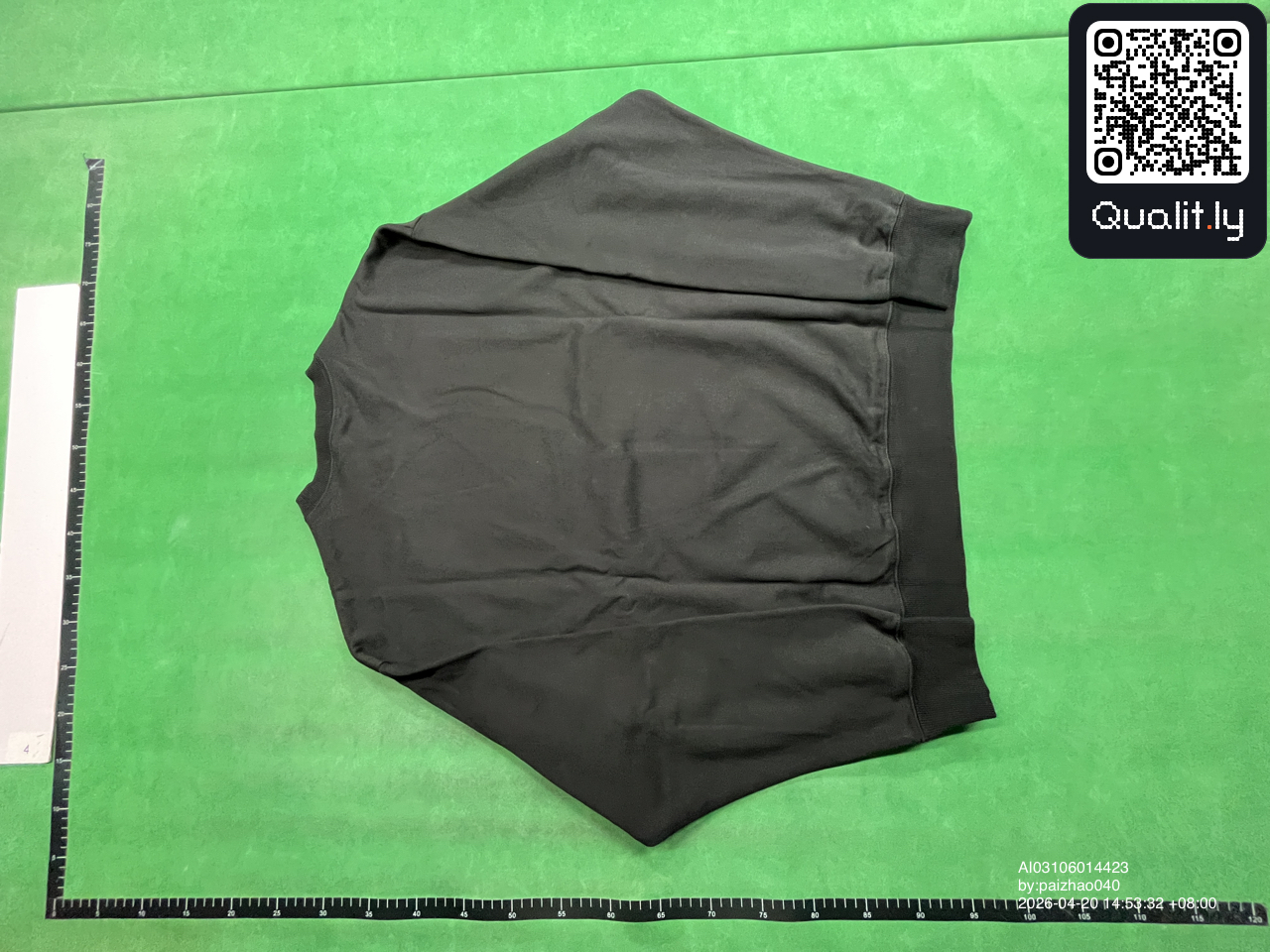 Sudadera — foto QC 2 de 4
