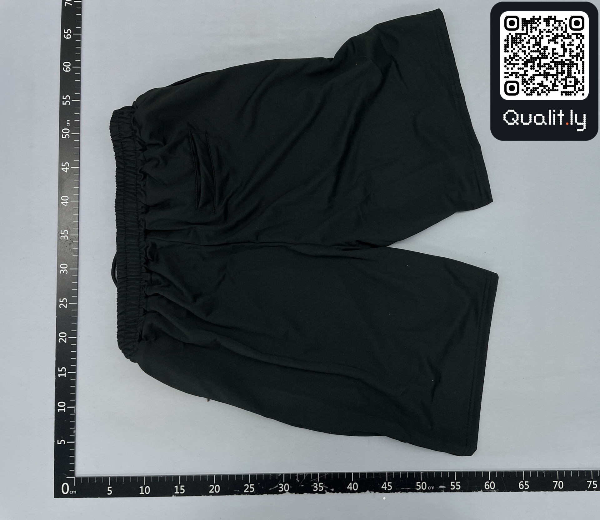 Shorts QC photo 2 of 78