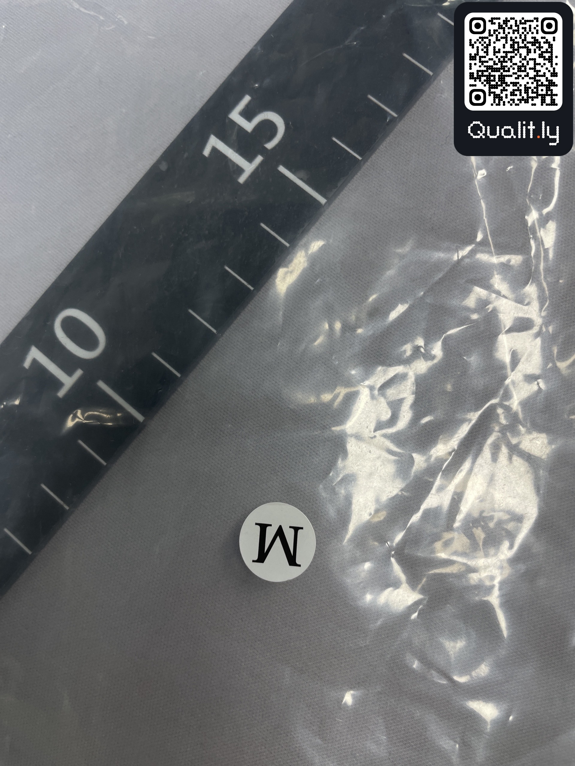 Camiseta — foto QC 1 de 72