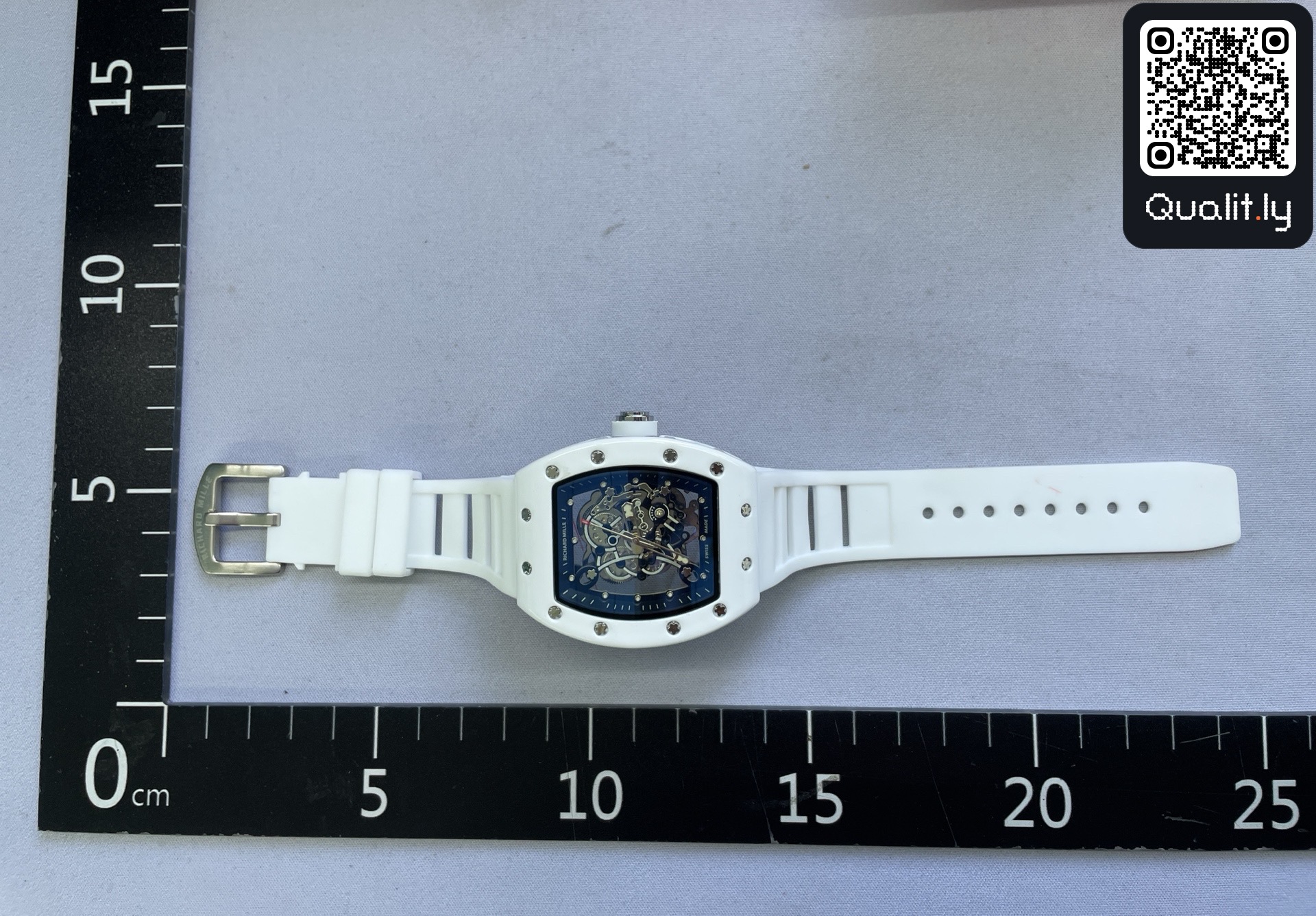 Klocka — QC-foto 2 av 23