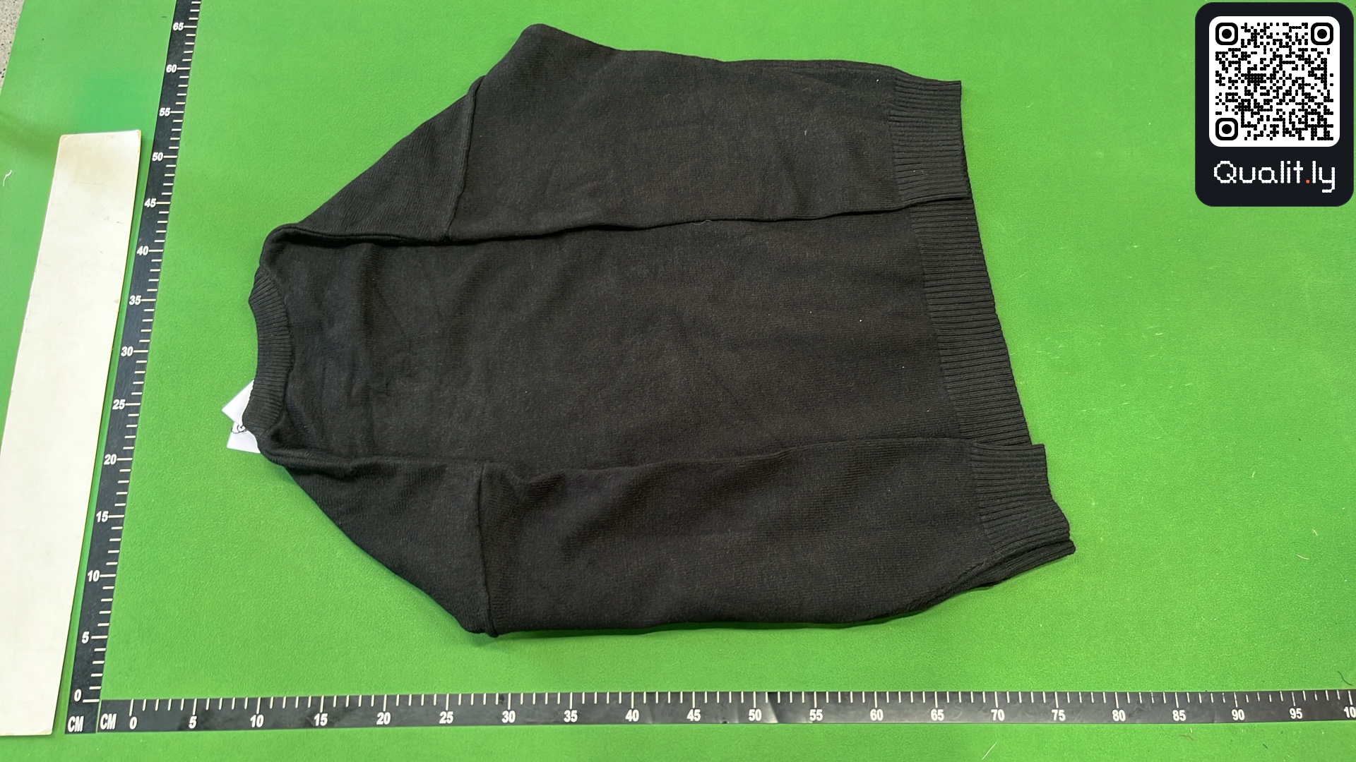 Sweater QC photo 3 of 36