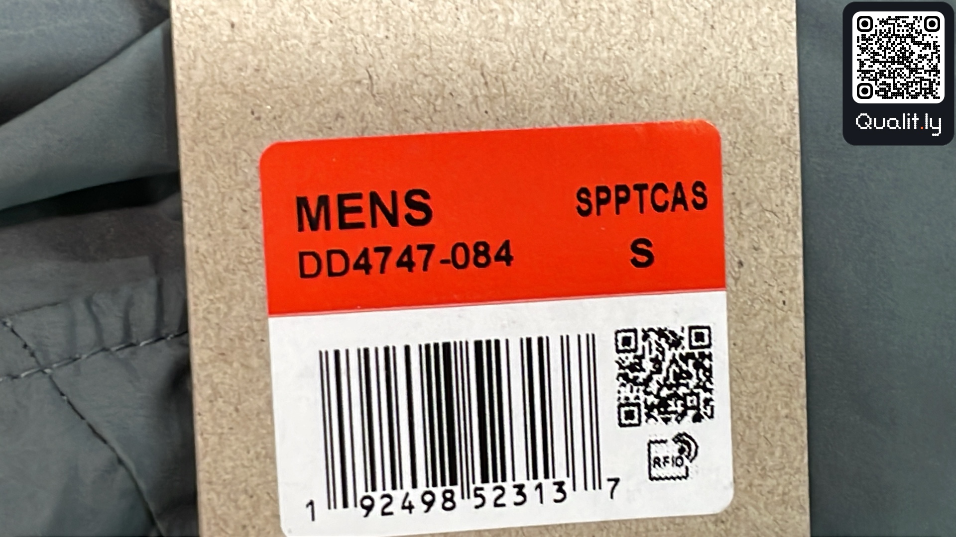 Jacket QC photo 1 of 32