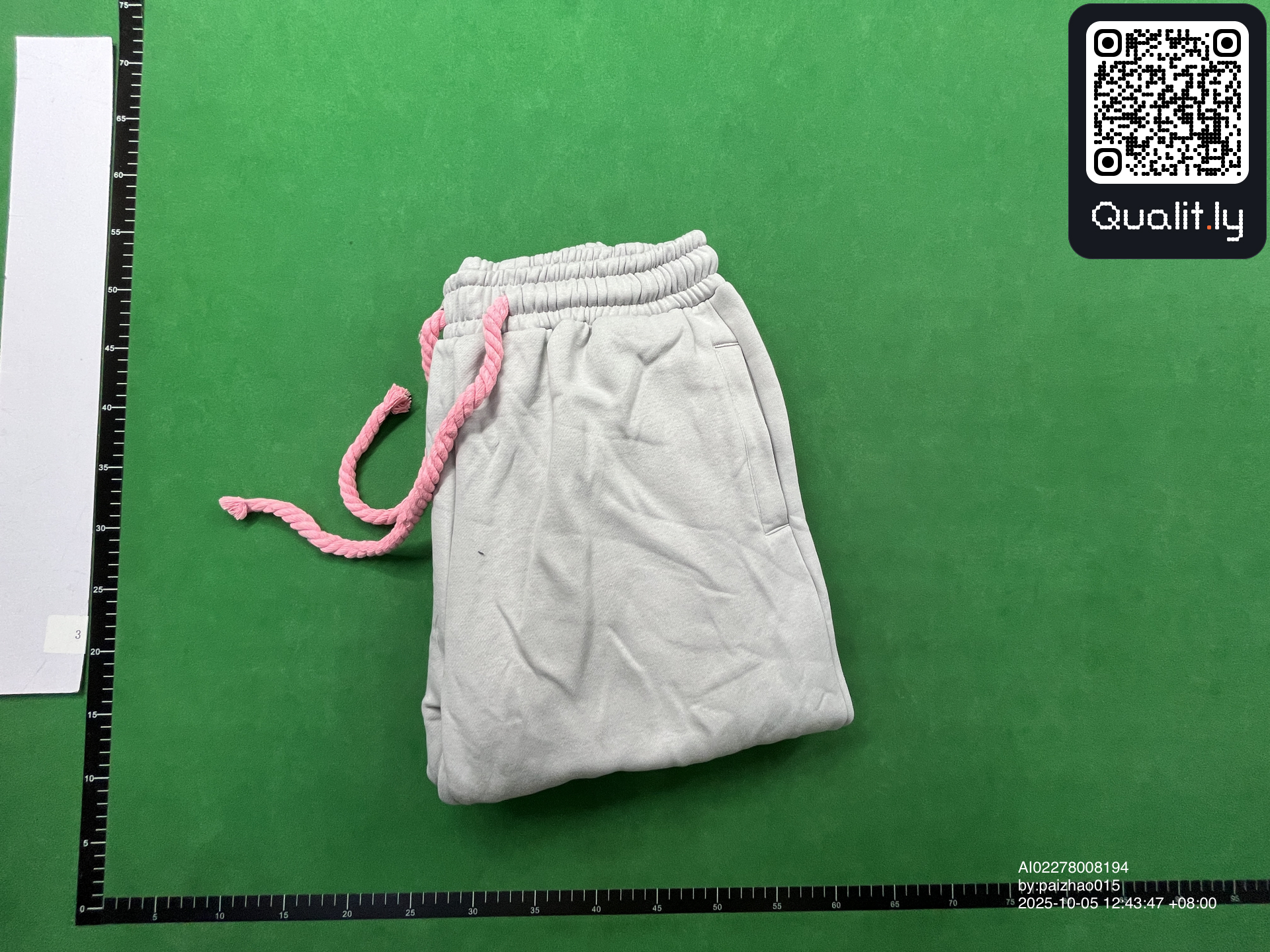 连帽卫衣 QC 照片 1 / 10