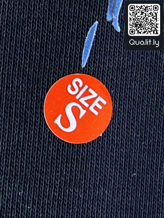 Hoodie QC photo 2 of 17