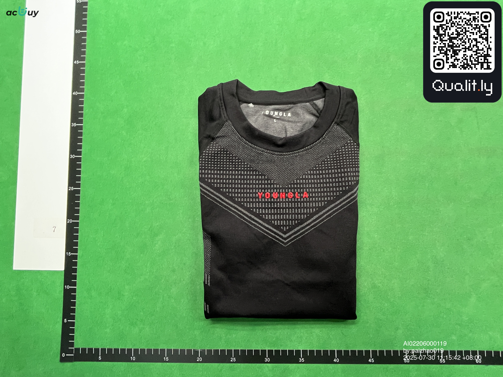T-shirt — QC-foto 1 av 30