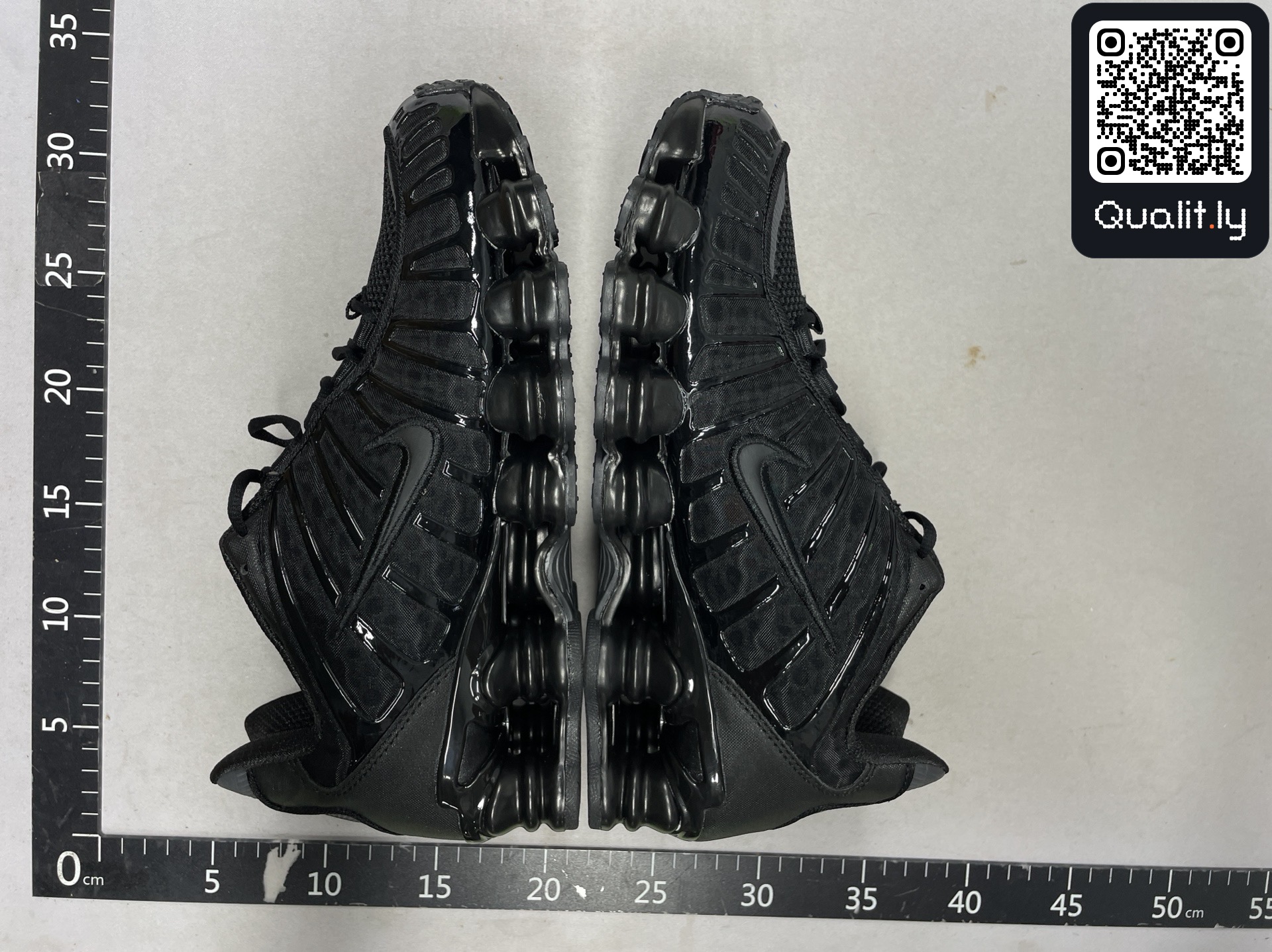 Sneakers — QC-foto 3 av 5