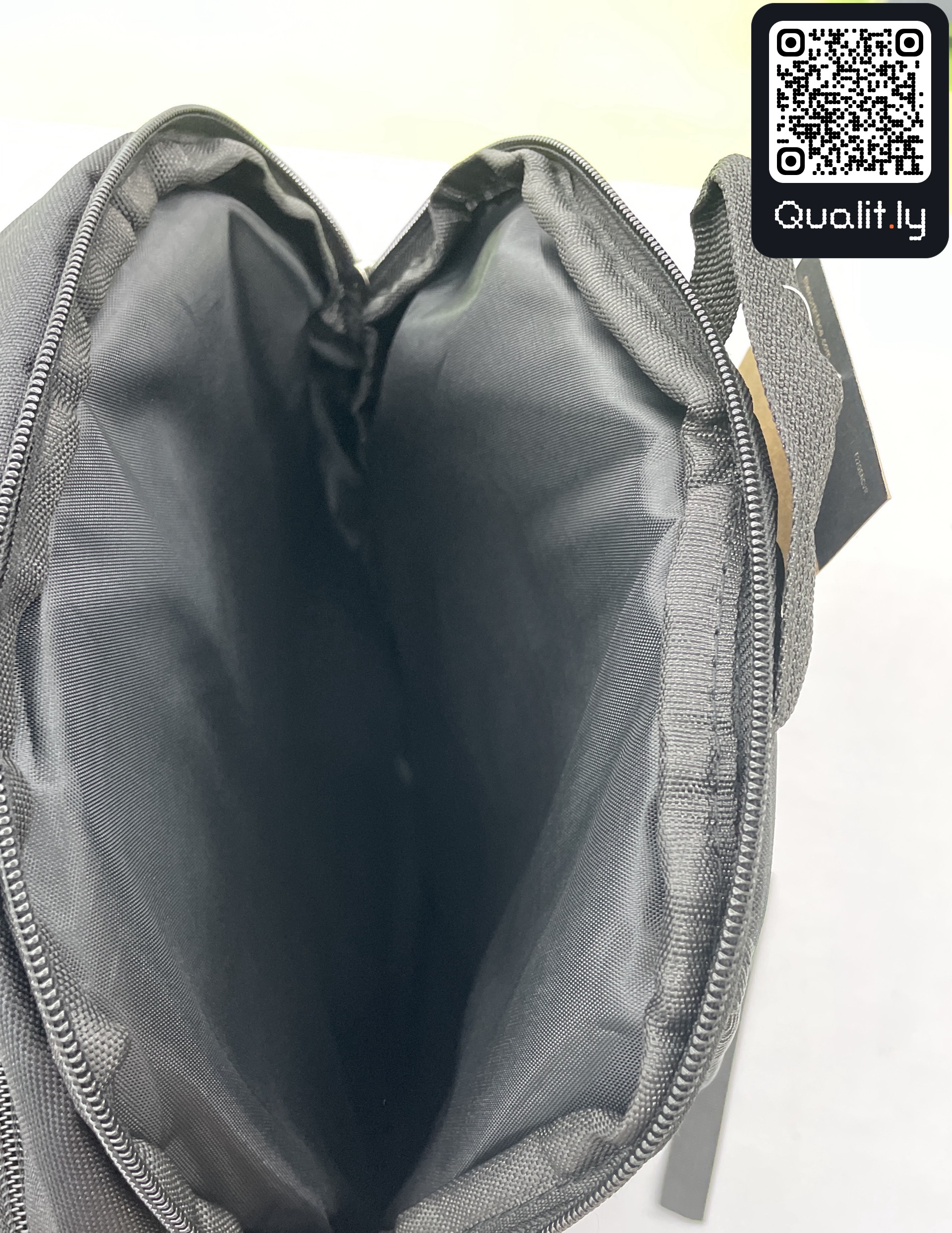 Bag QC photo 3 of 4