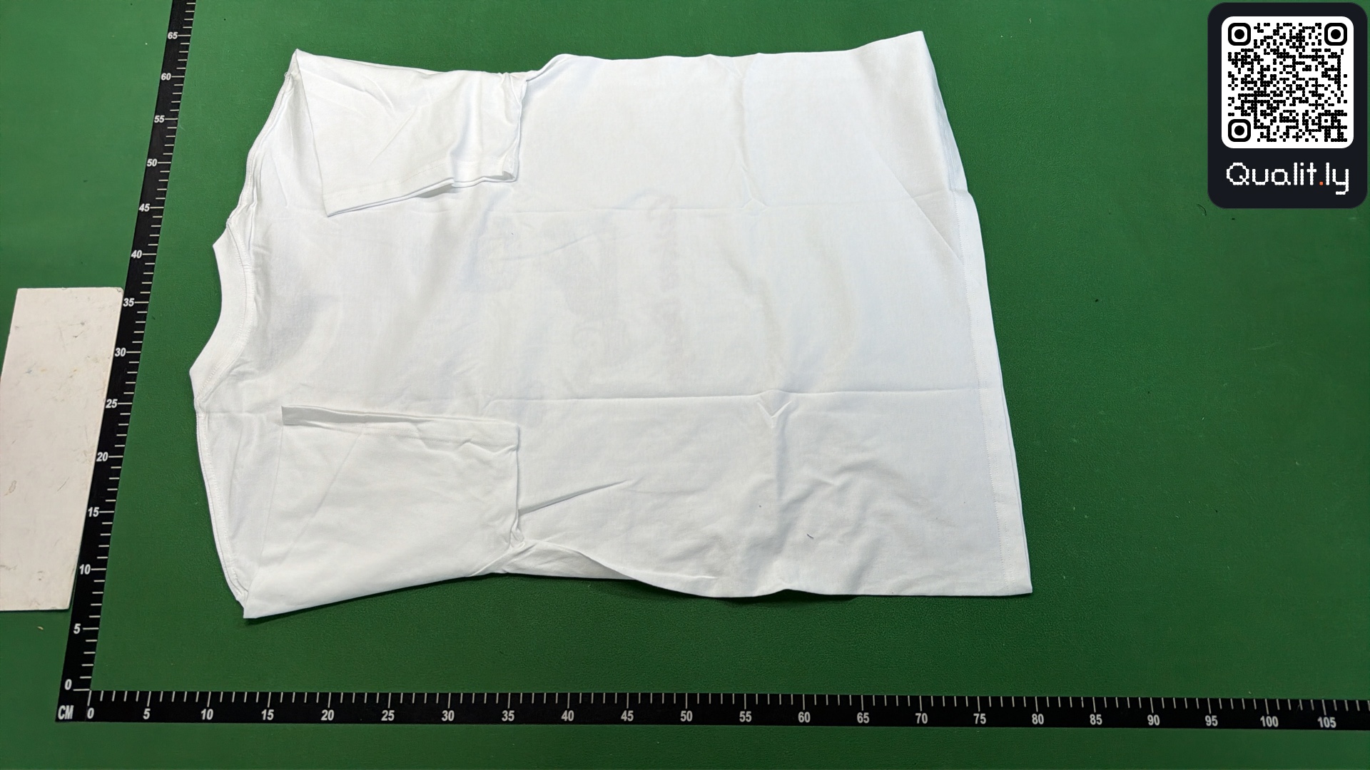 T-shirt — photo QC 3 sur 8