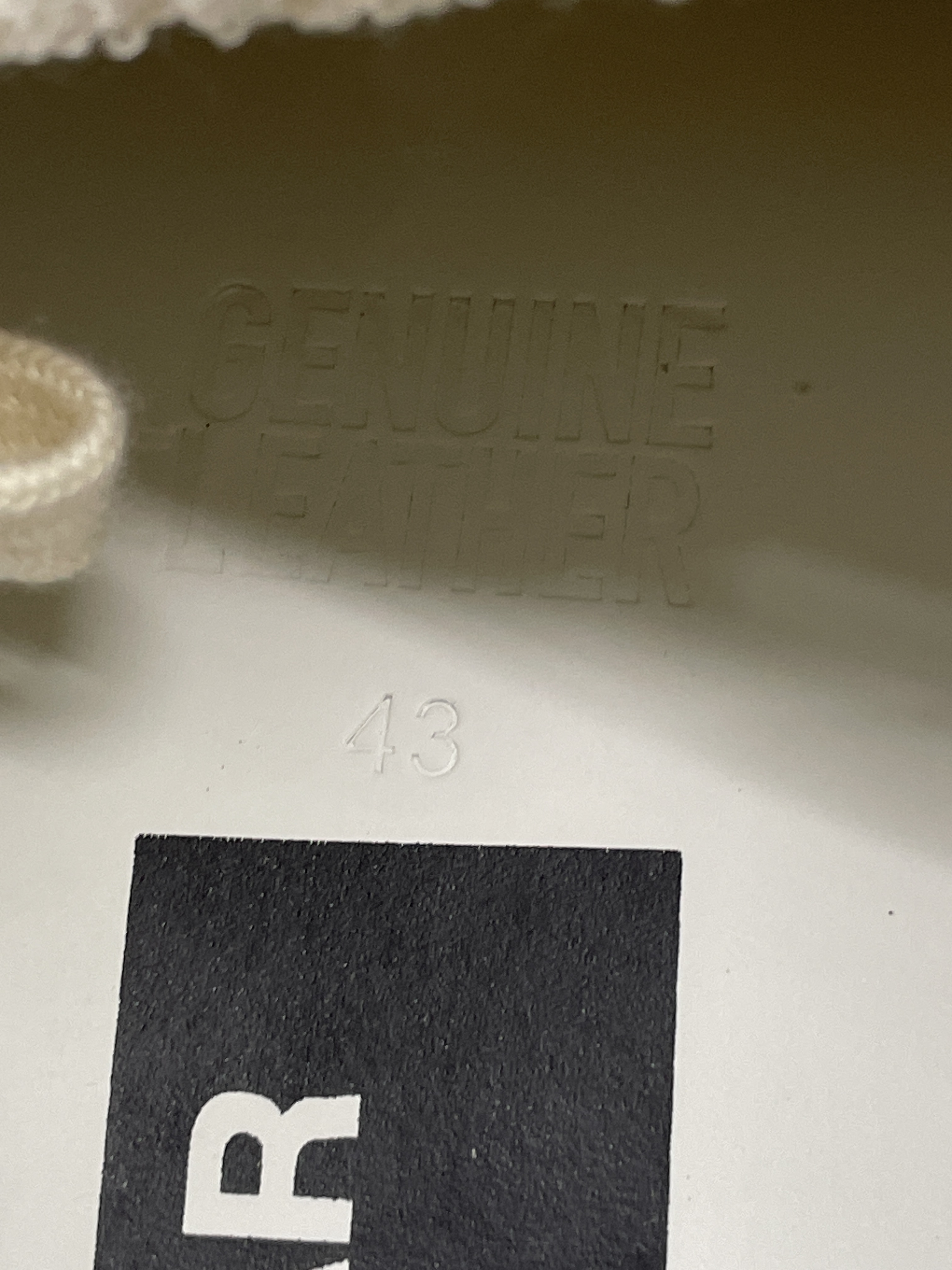 Sneakers — QC-foto 1 van 38