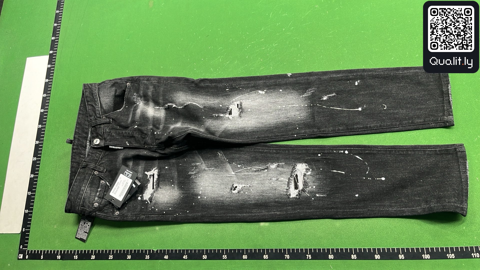 Jeans QC photo 2 of 12