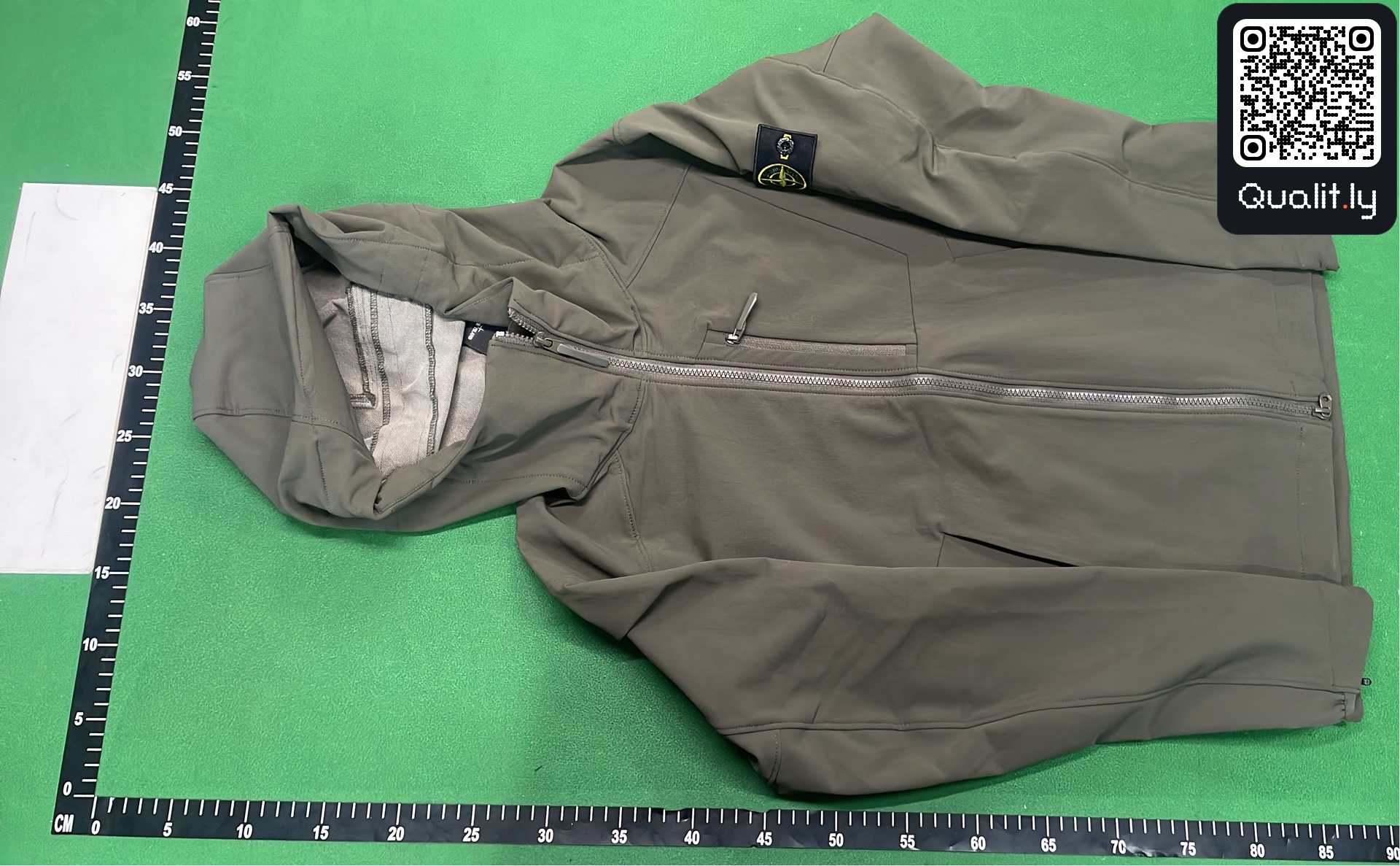 Chaqueta — foto QC 2 de 8