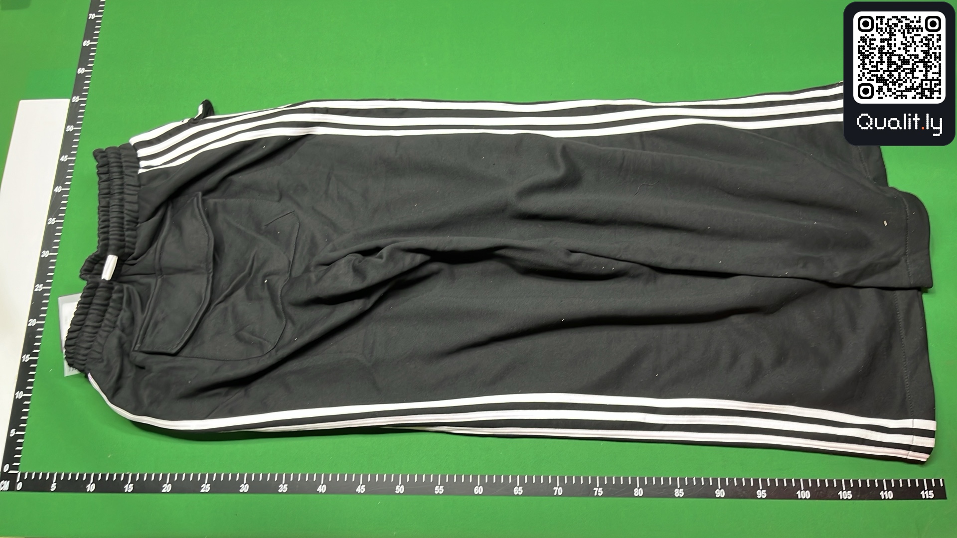 Pants QC photo 3 of 14