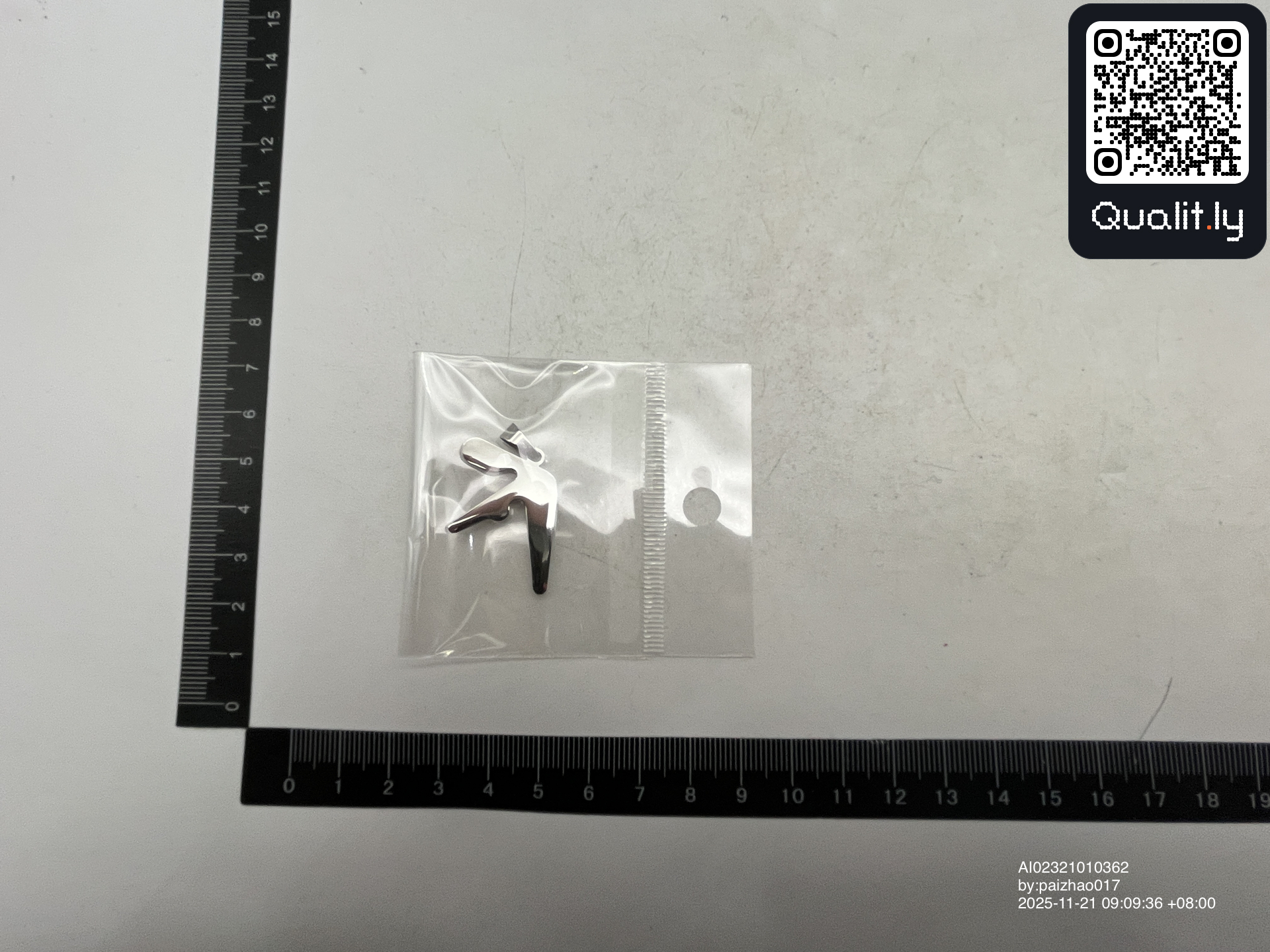 Smycke — QC-foto 3 av 18
