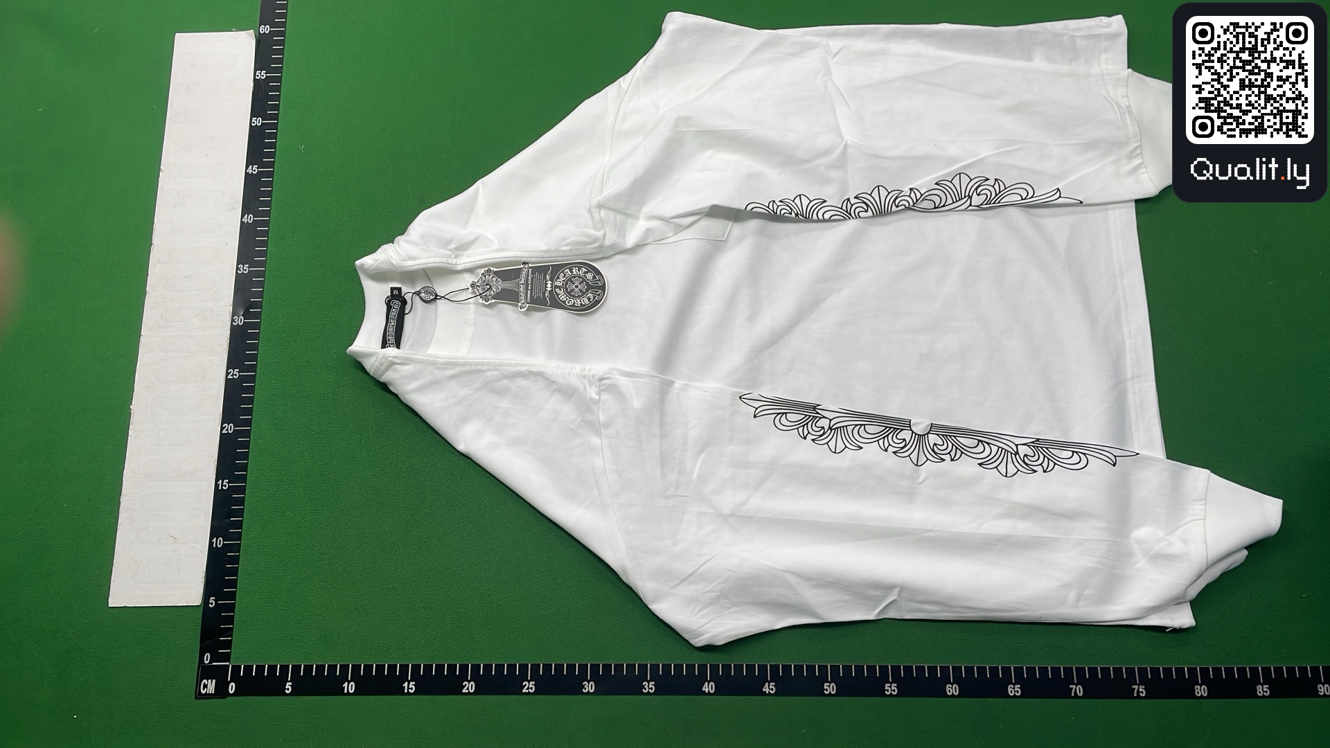 T-shirt QC photo 2 of 12