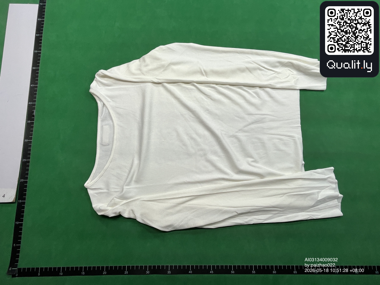 Camiseta — foto QC 3 de 4