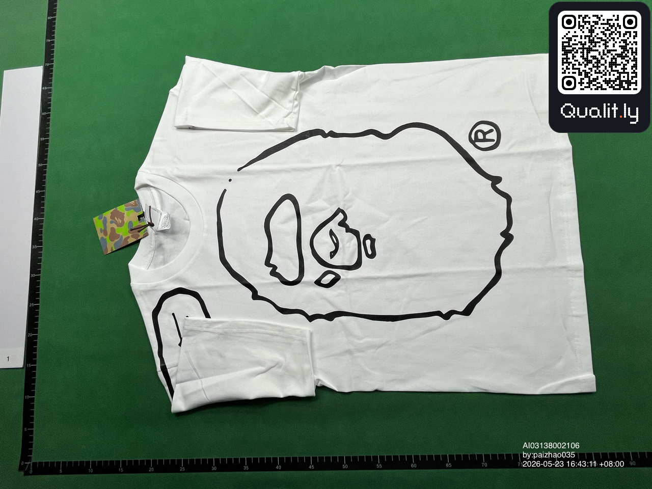 T-shirt — foto QC 3 di 82