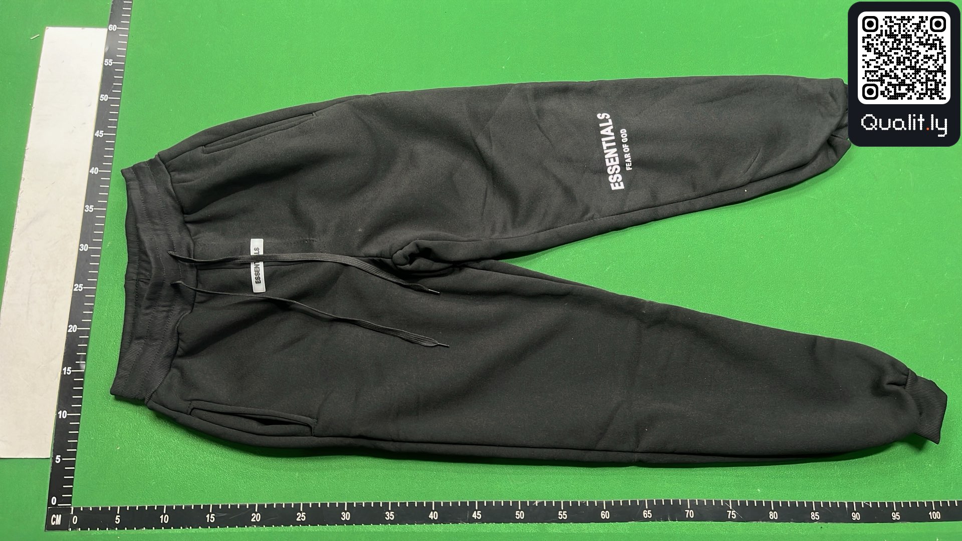 Hose — QC-Foto 2 von 4