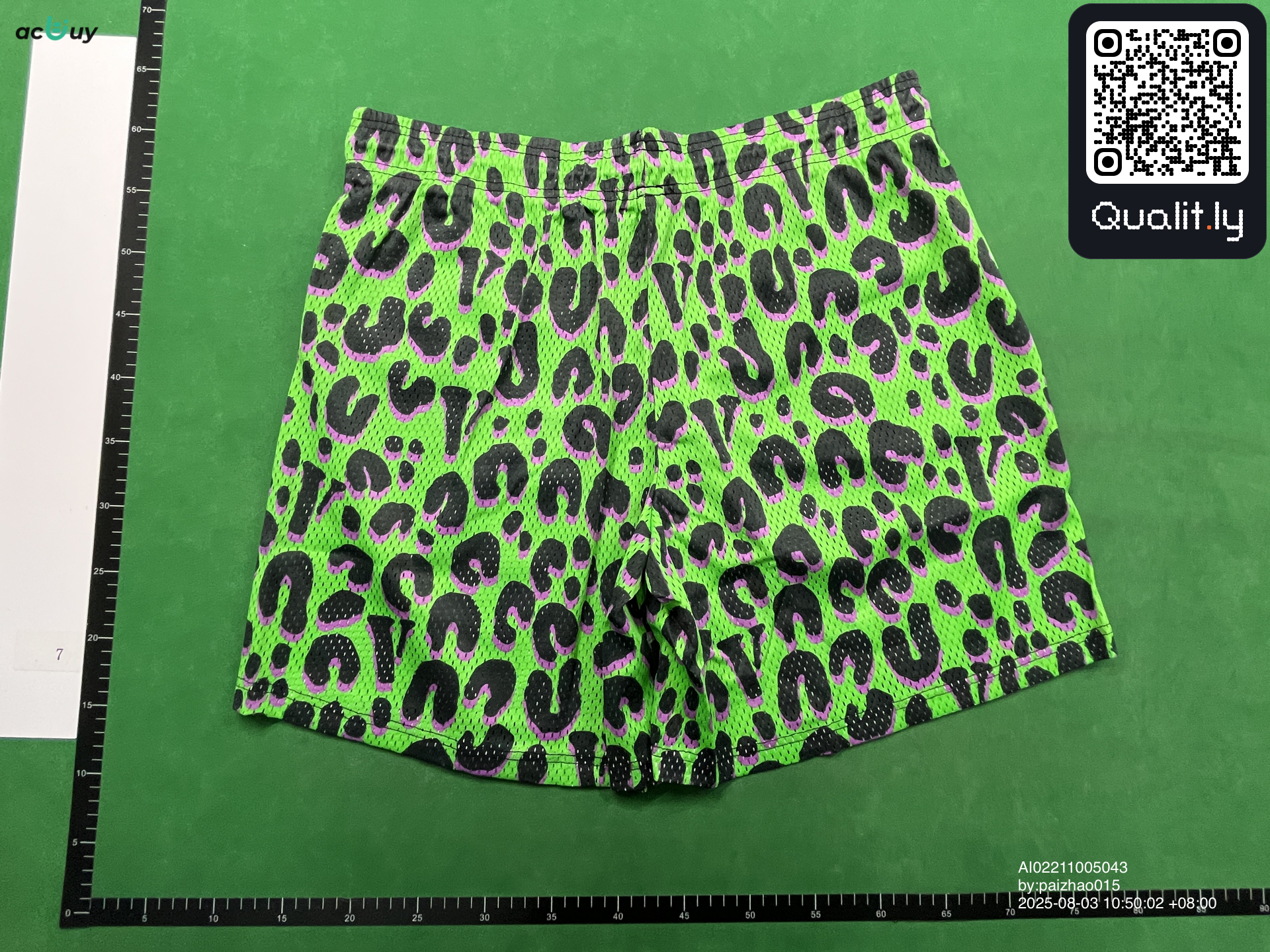 短裤 QC 照片 2 / 10