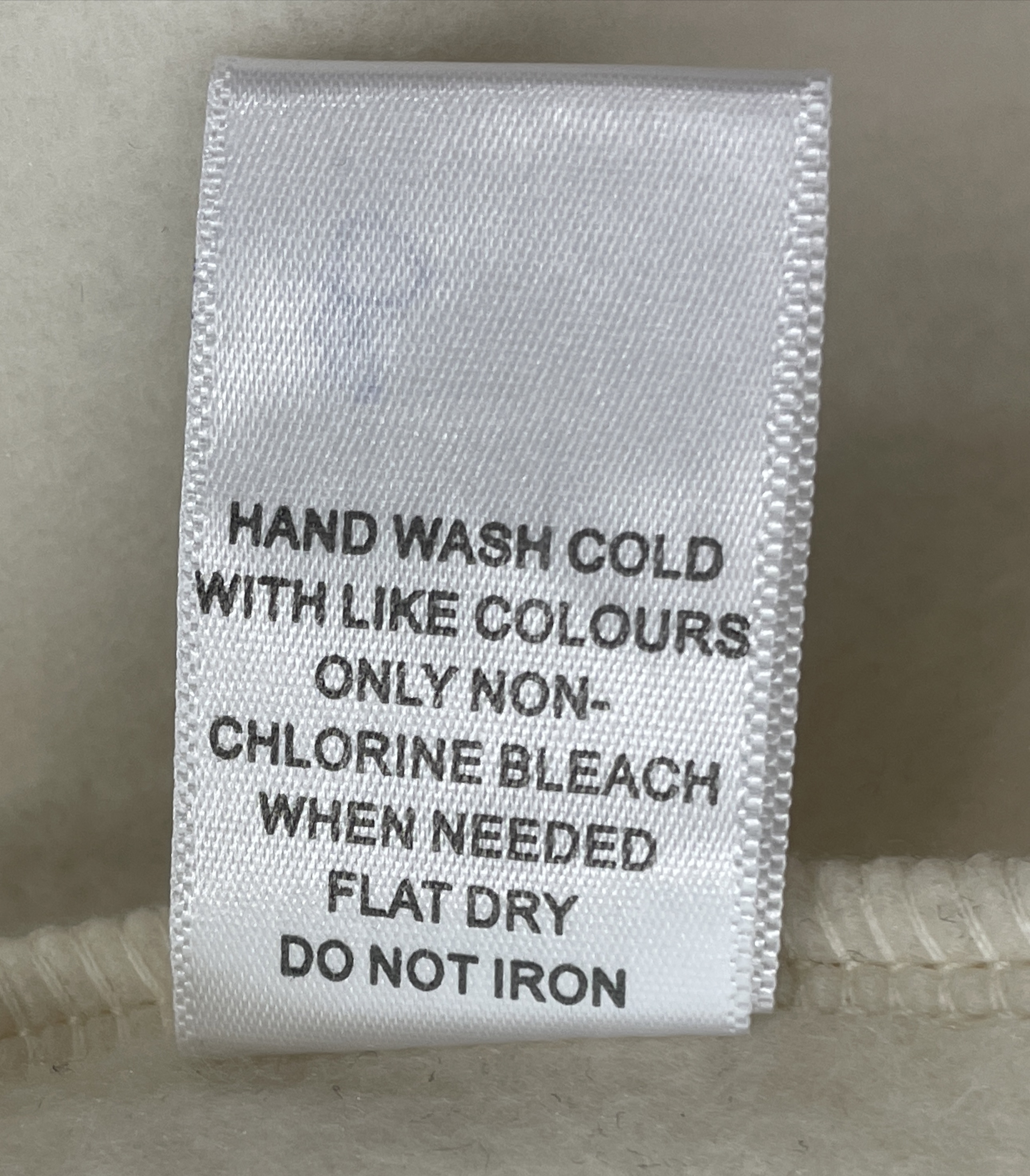 Hoodie — QC-Foto 3 von 112