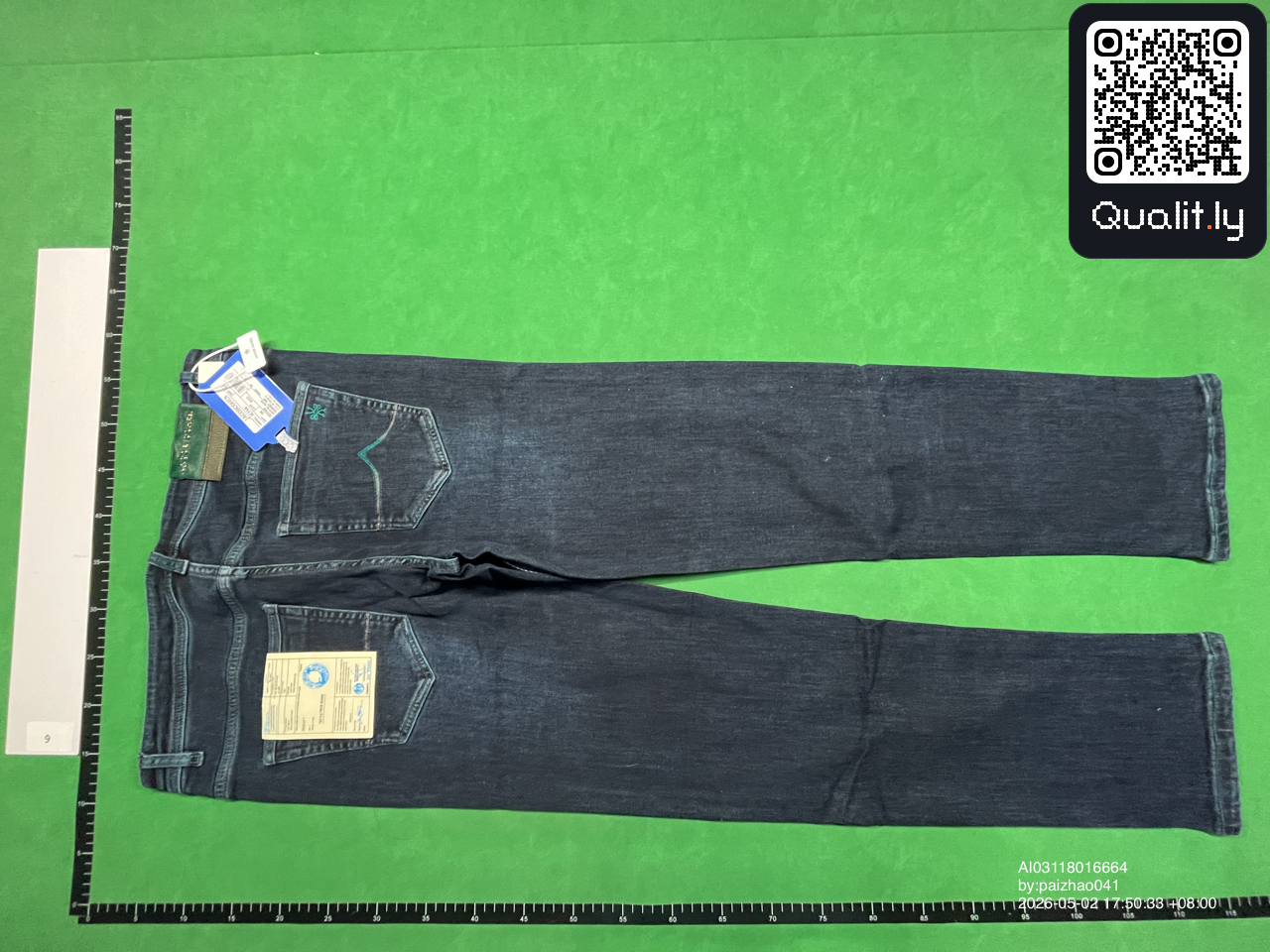 Jeans — QC-foto 3 av 26