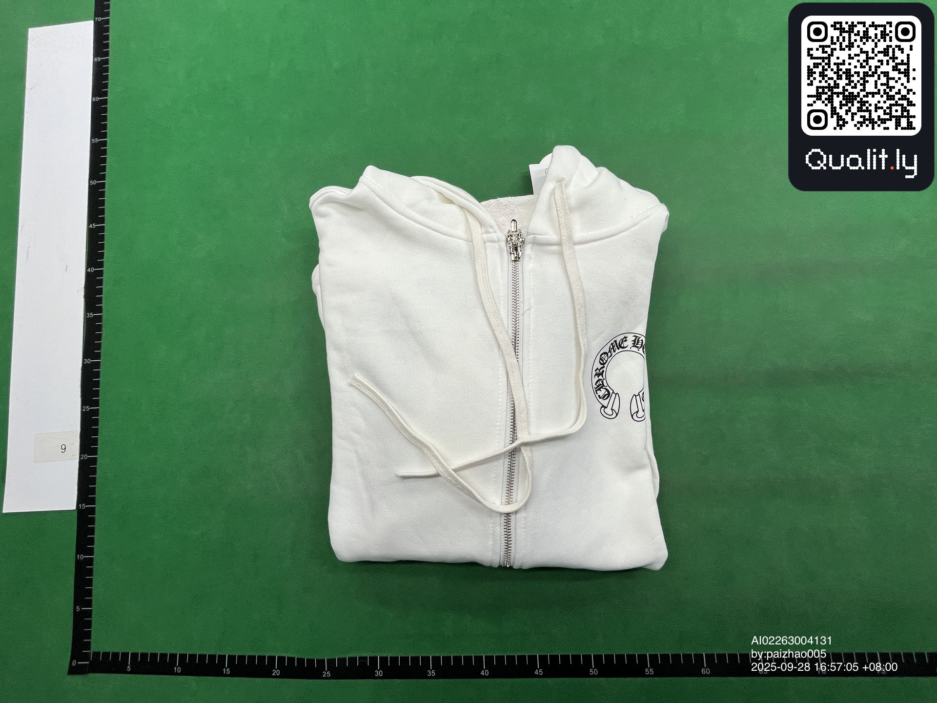 Sweatshirt — QC-foto 1 av 4