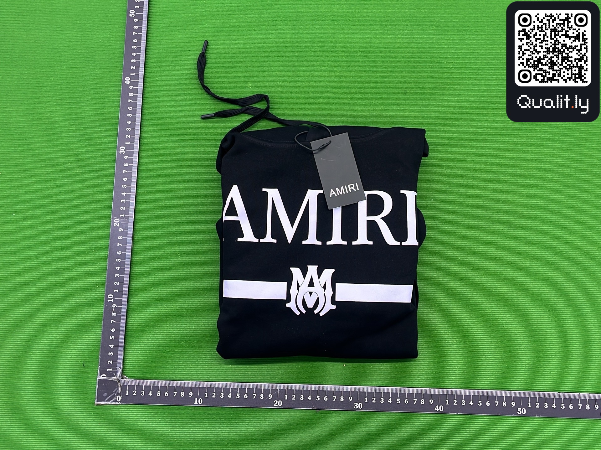 Hoodie QC photo 1 of 128