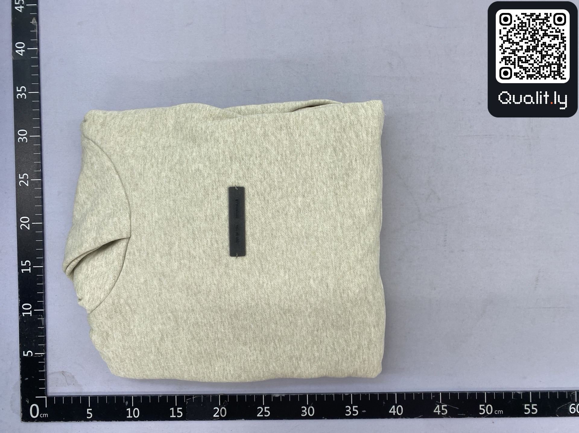 Hoodie QC photo 1 of 70