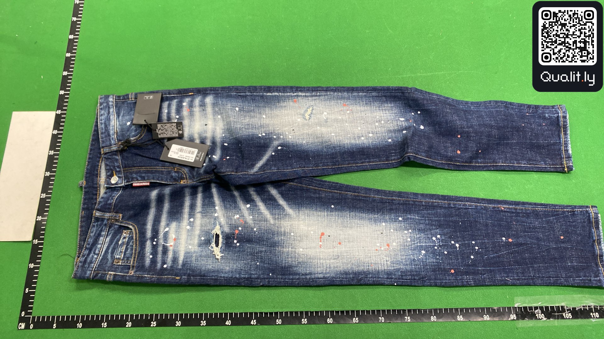 牛仔裤 QC 照片 2 / 16