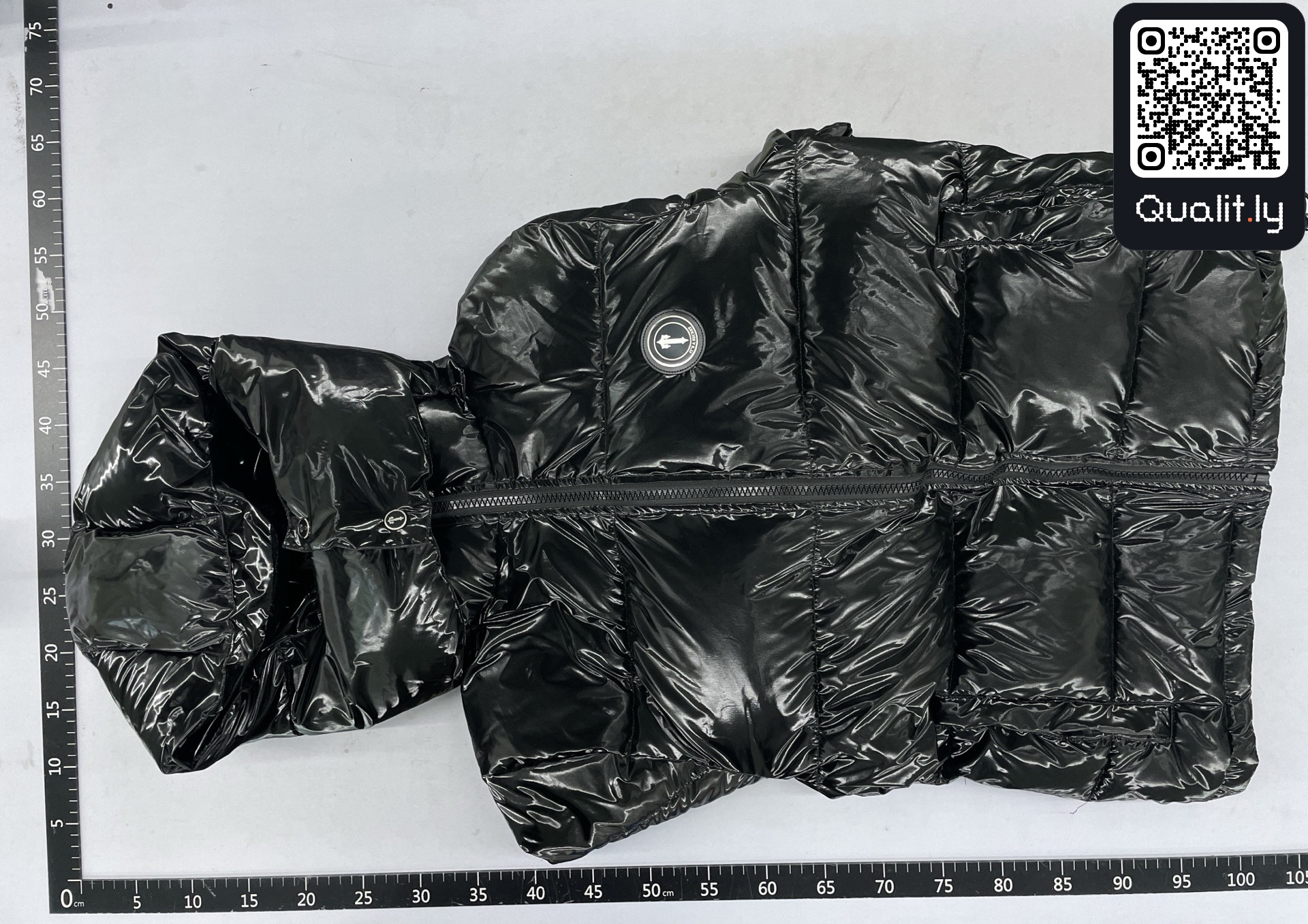 Jacket QC photo 3 of 156