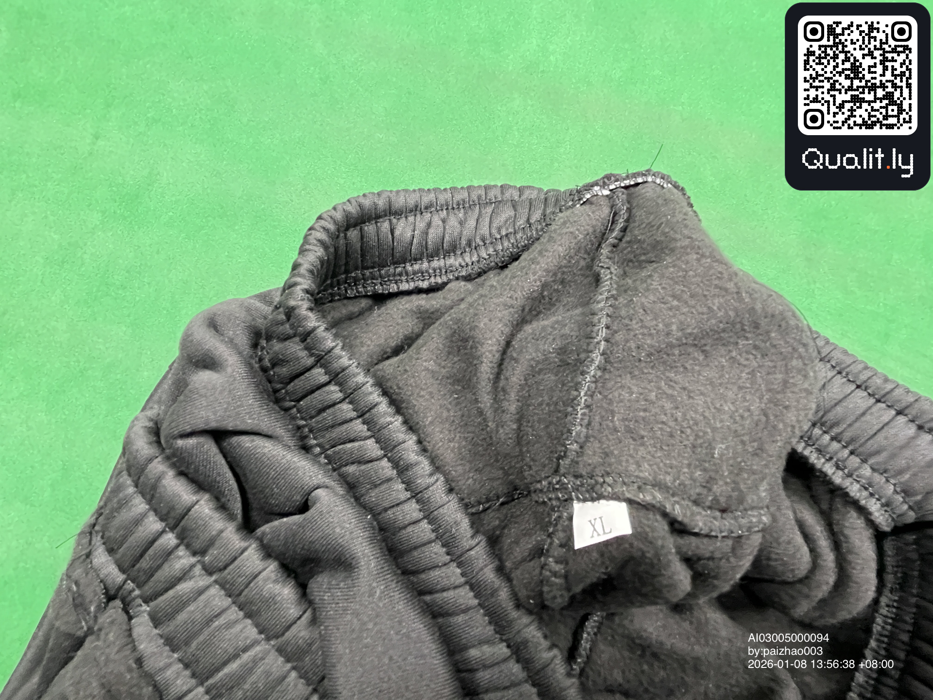 Pantaloni — foto QC 1 di 50