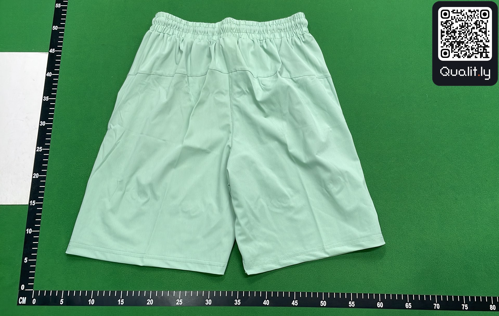 Pantaloni scurți — fotografie QC 3 din 8