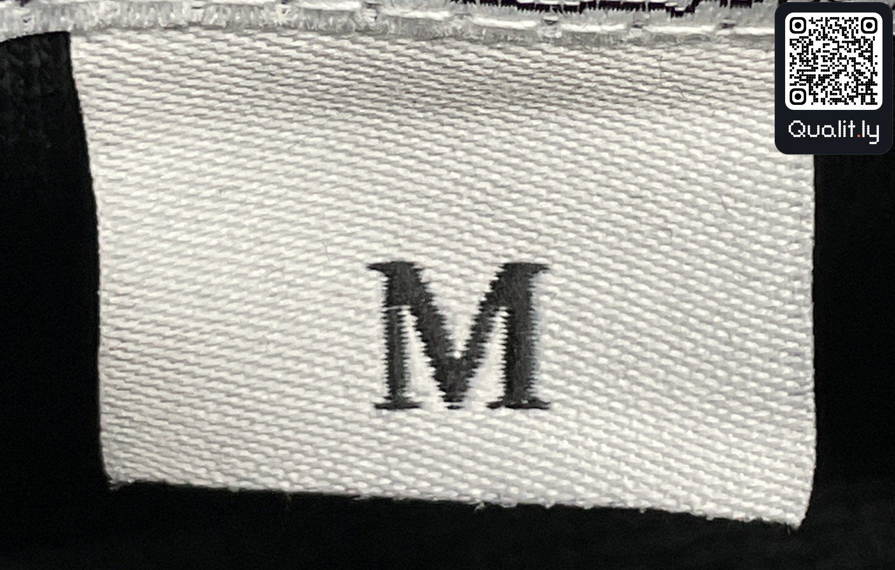 Hoodie QC photo 3 of 28