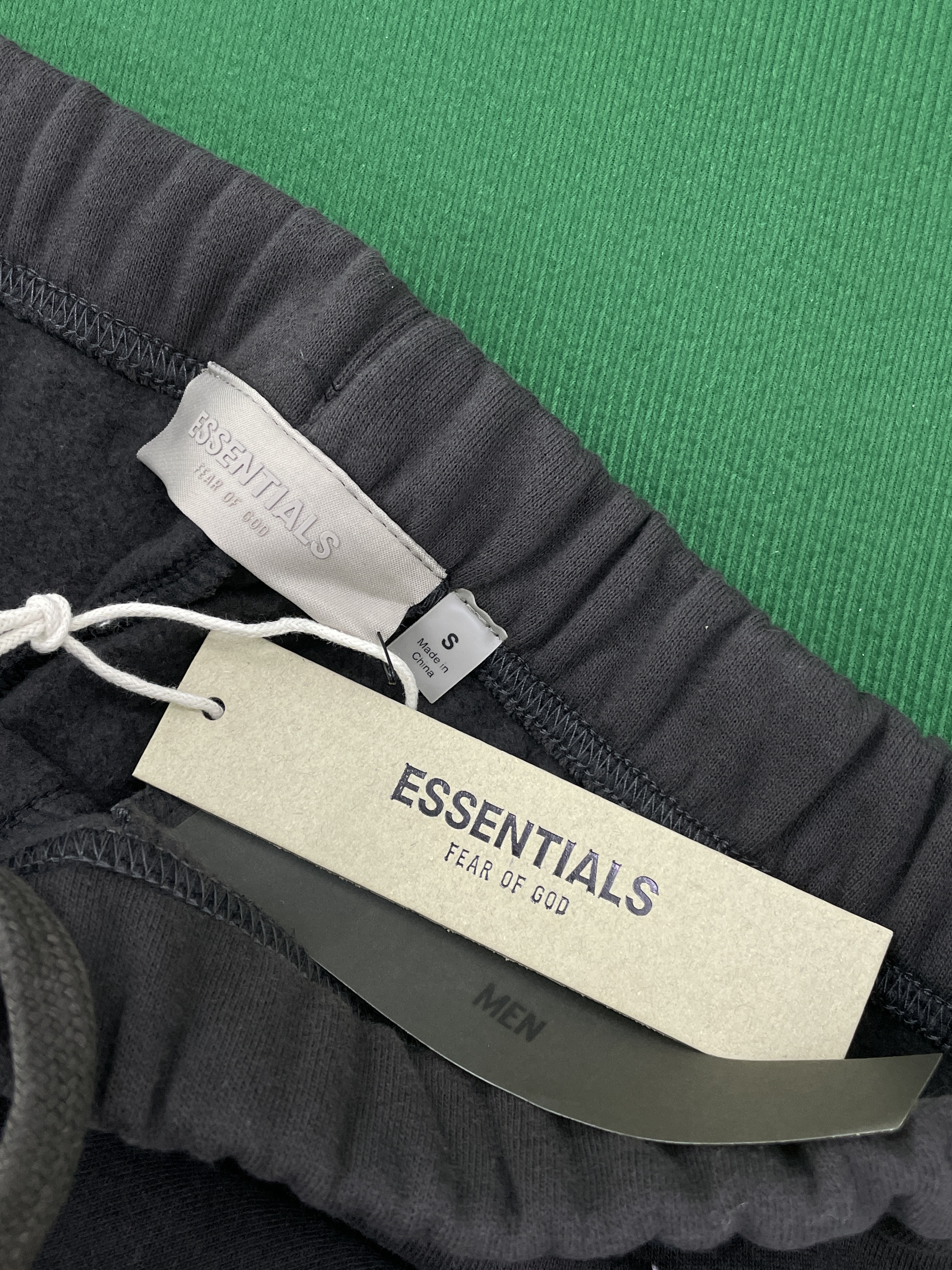 Pantaloni — fotografie QC 2 din 24