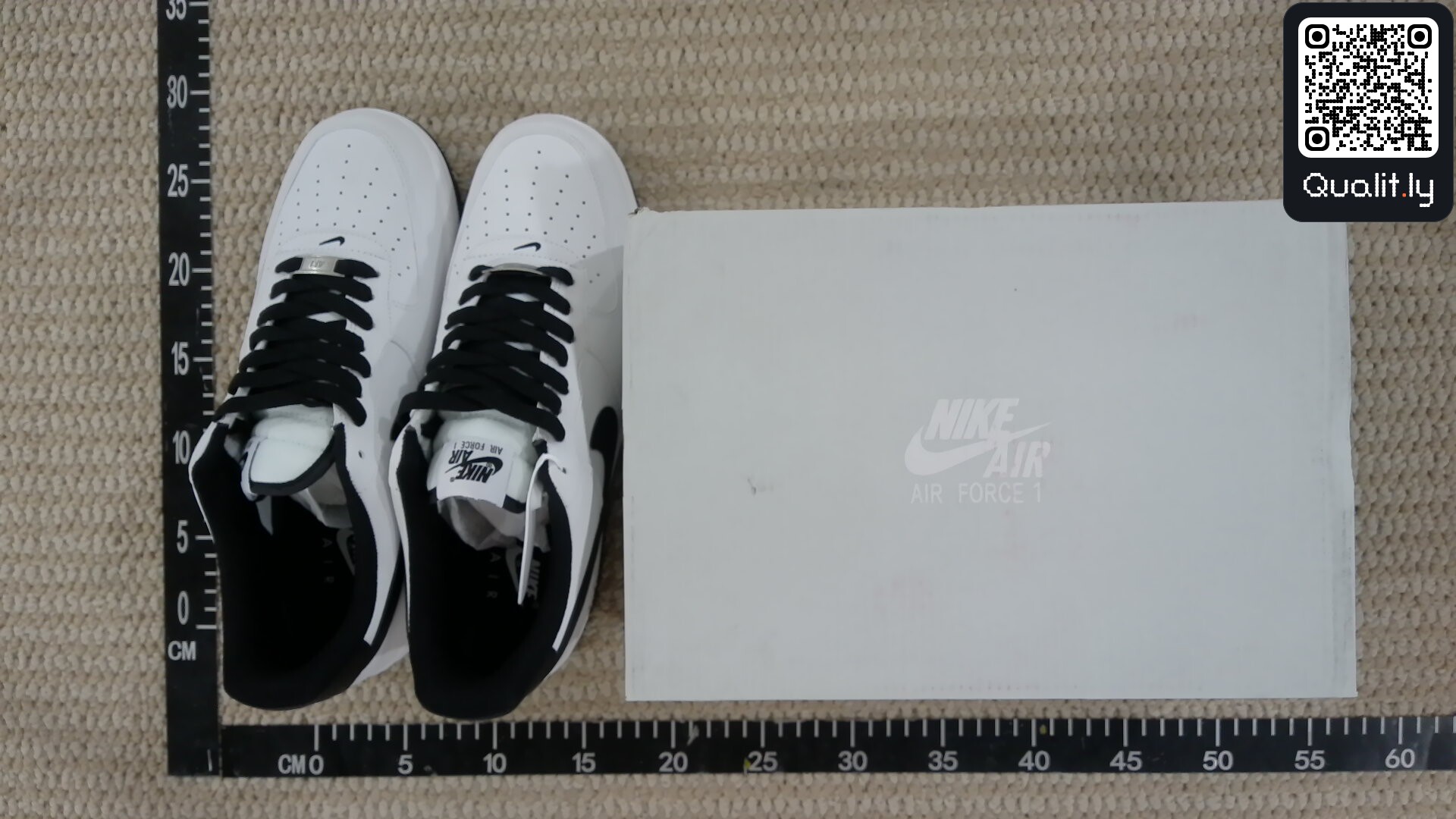 Sneakers QC photo 2 of 20