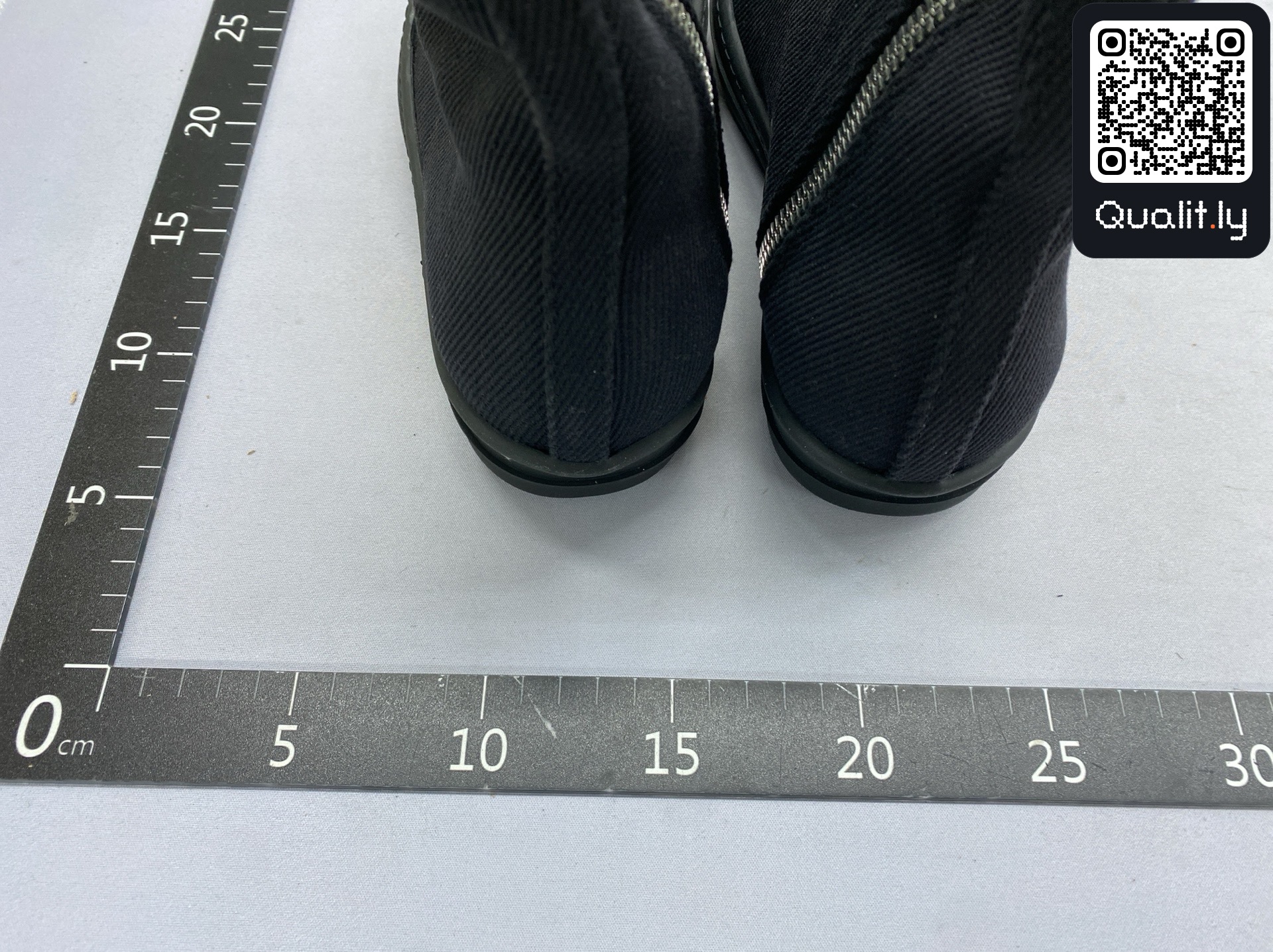 QC-Foto 2 von 42